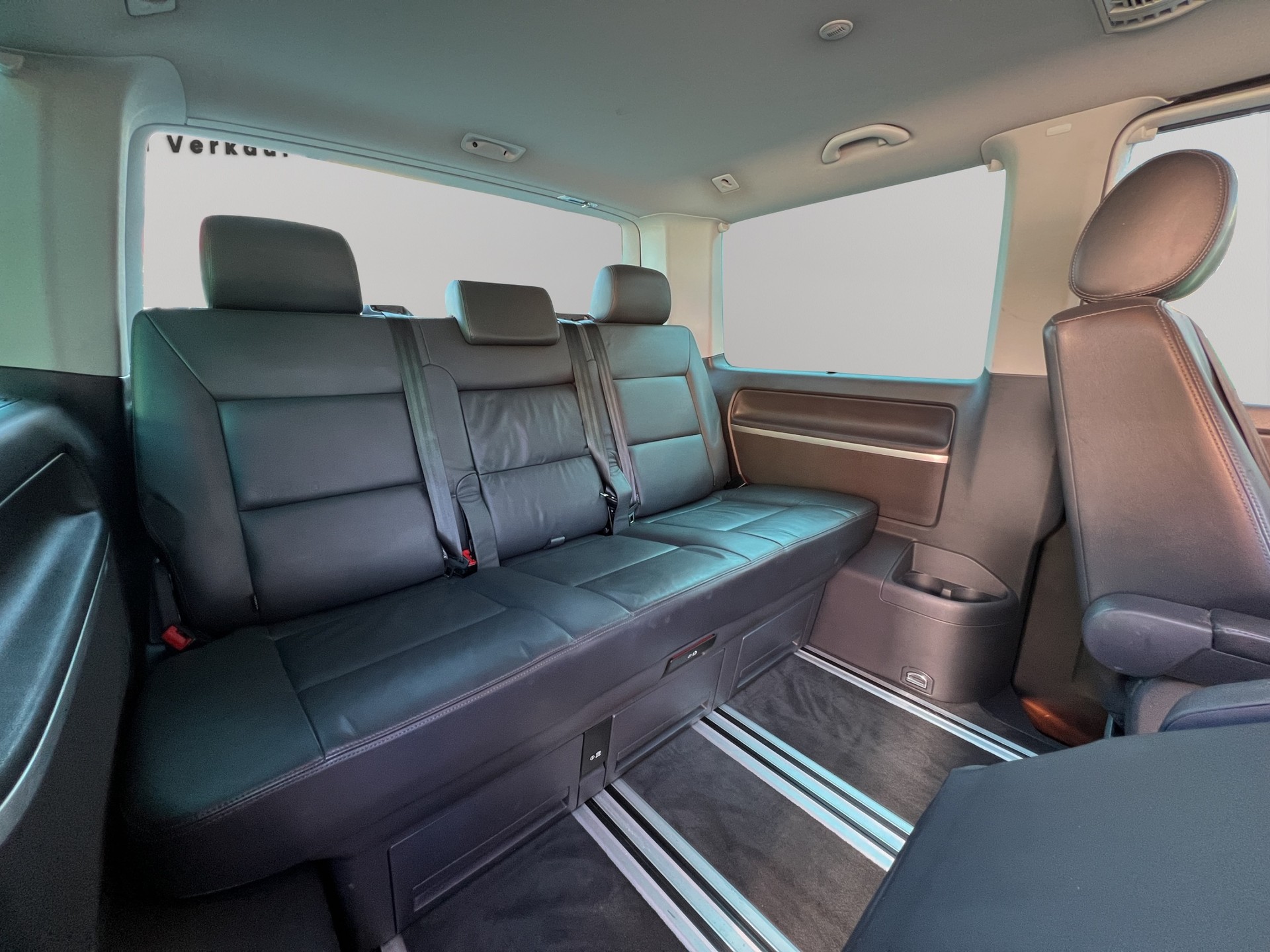 VW T5 Multivan 2.0 Bi-TDI CR Highline 4Motion DSG-image-12