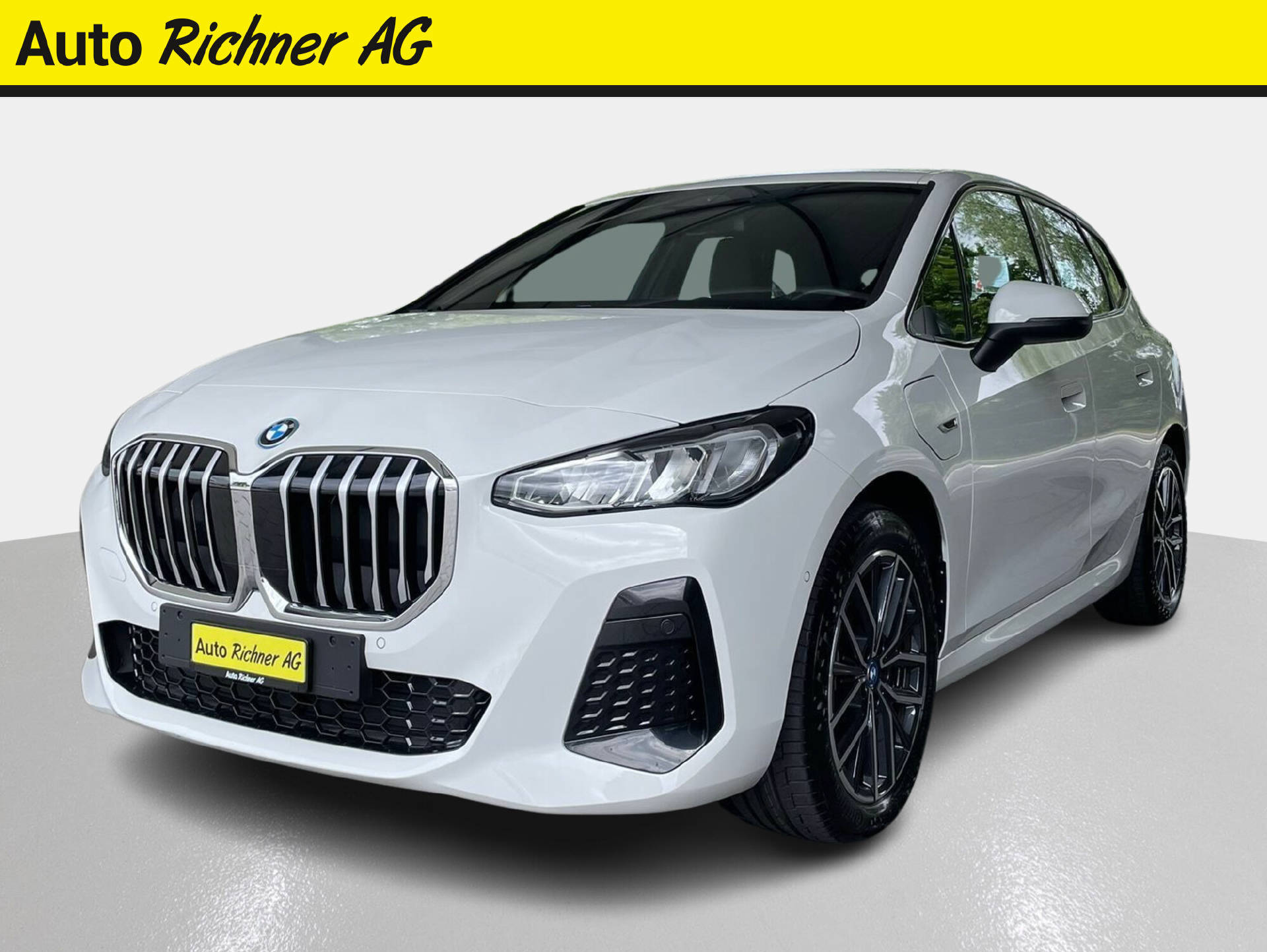 BMW 225e xDrive paddles Active Tourer-image-1