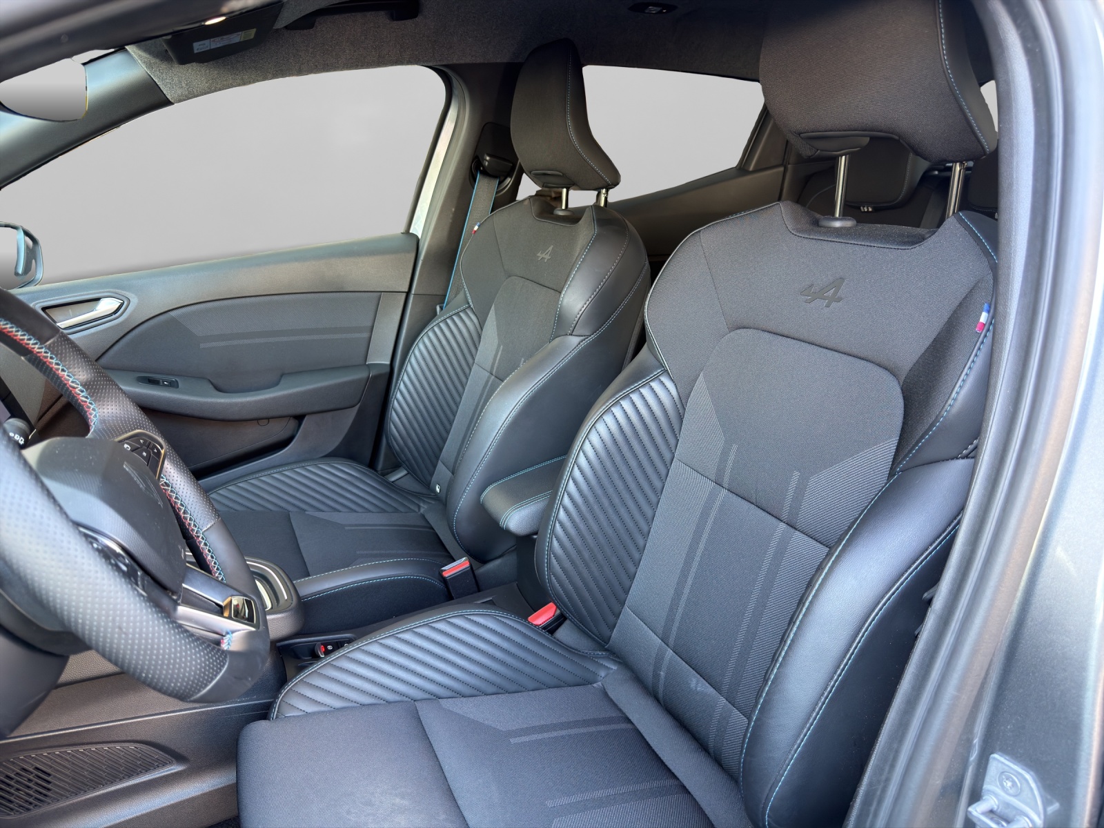 RENAULT Clio 1.6 E-Tech esprit Alpine-image-7