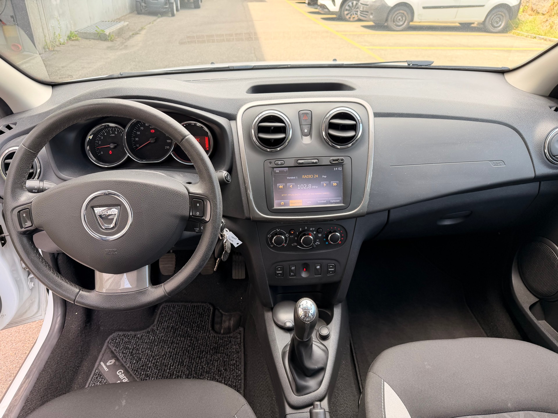 DACIA Sandero Tce 90 Stepway Lauréate-image-8