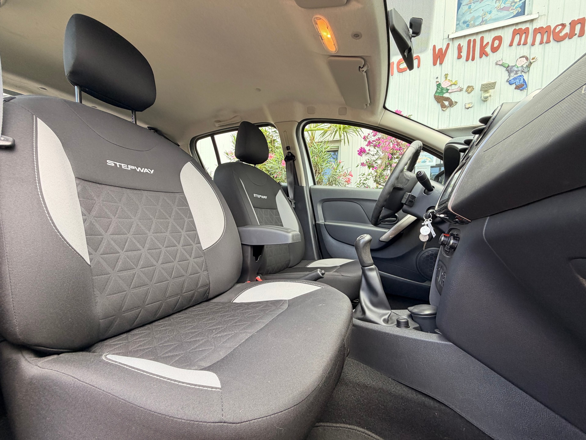 DACIA Sandero Tce 90 Stepway Lauréate-image-9