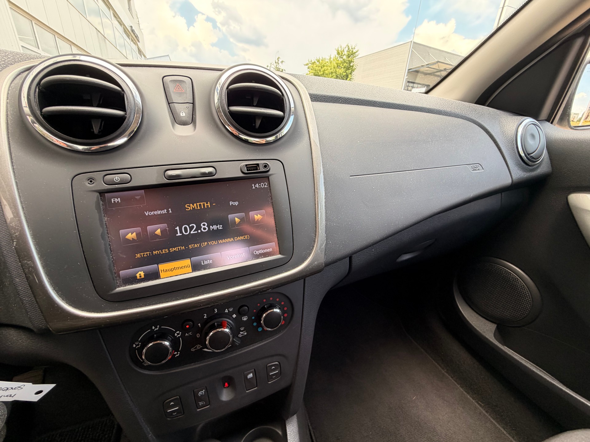 DACIA Sandero Tce 90 Stepway Lauréate-image-11