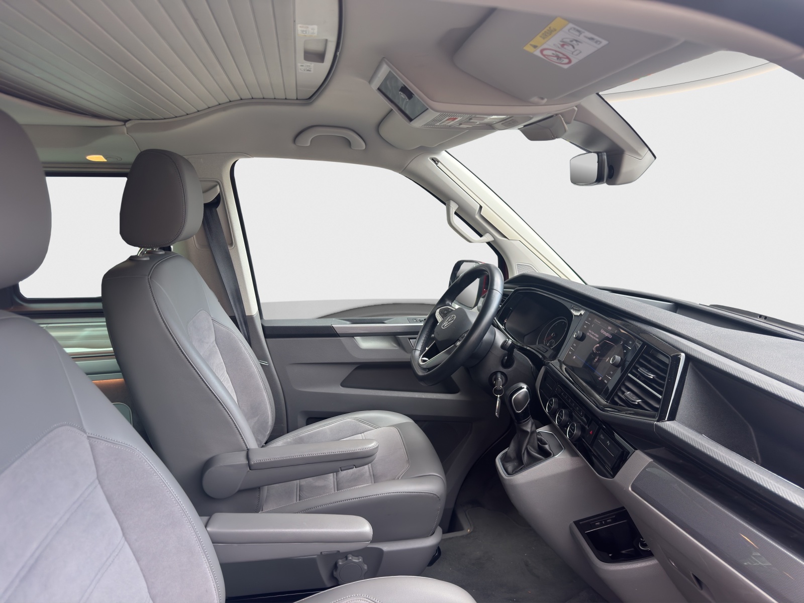 VW T6.1 California 2.0 TDI Ocean Liberty 4Motion DSG-image-9