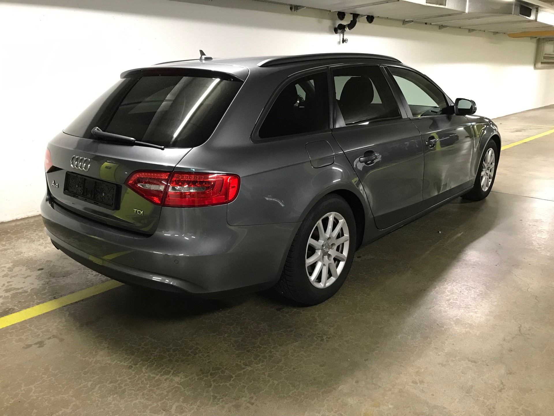AUDI 2.0 TDI 177 M-Tronic-image-3