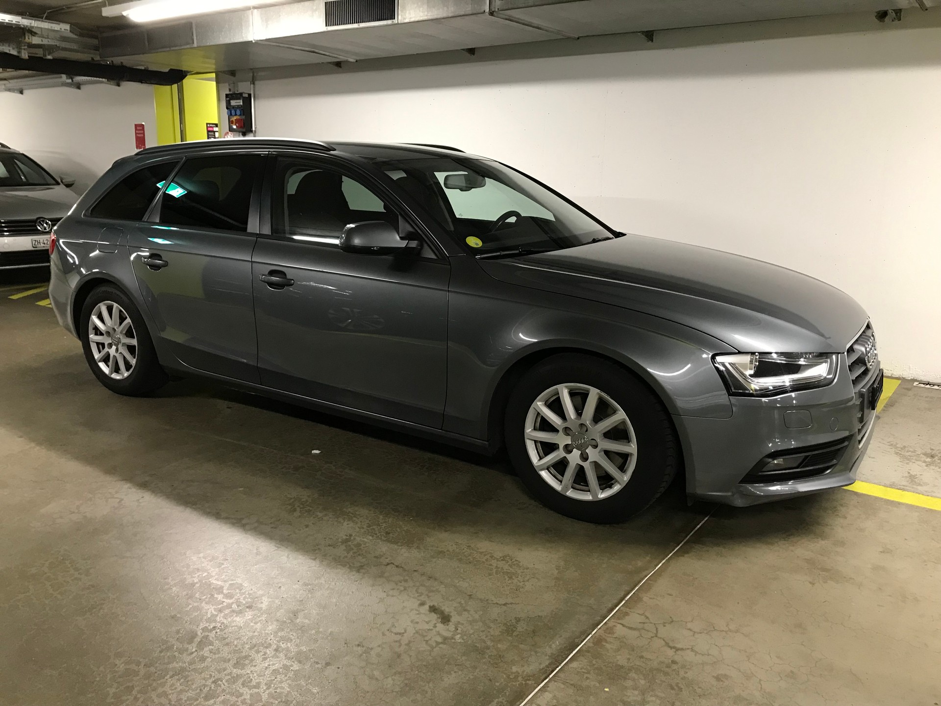 AUDI 2.0 TDI 177 M-Tronic-image-1