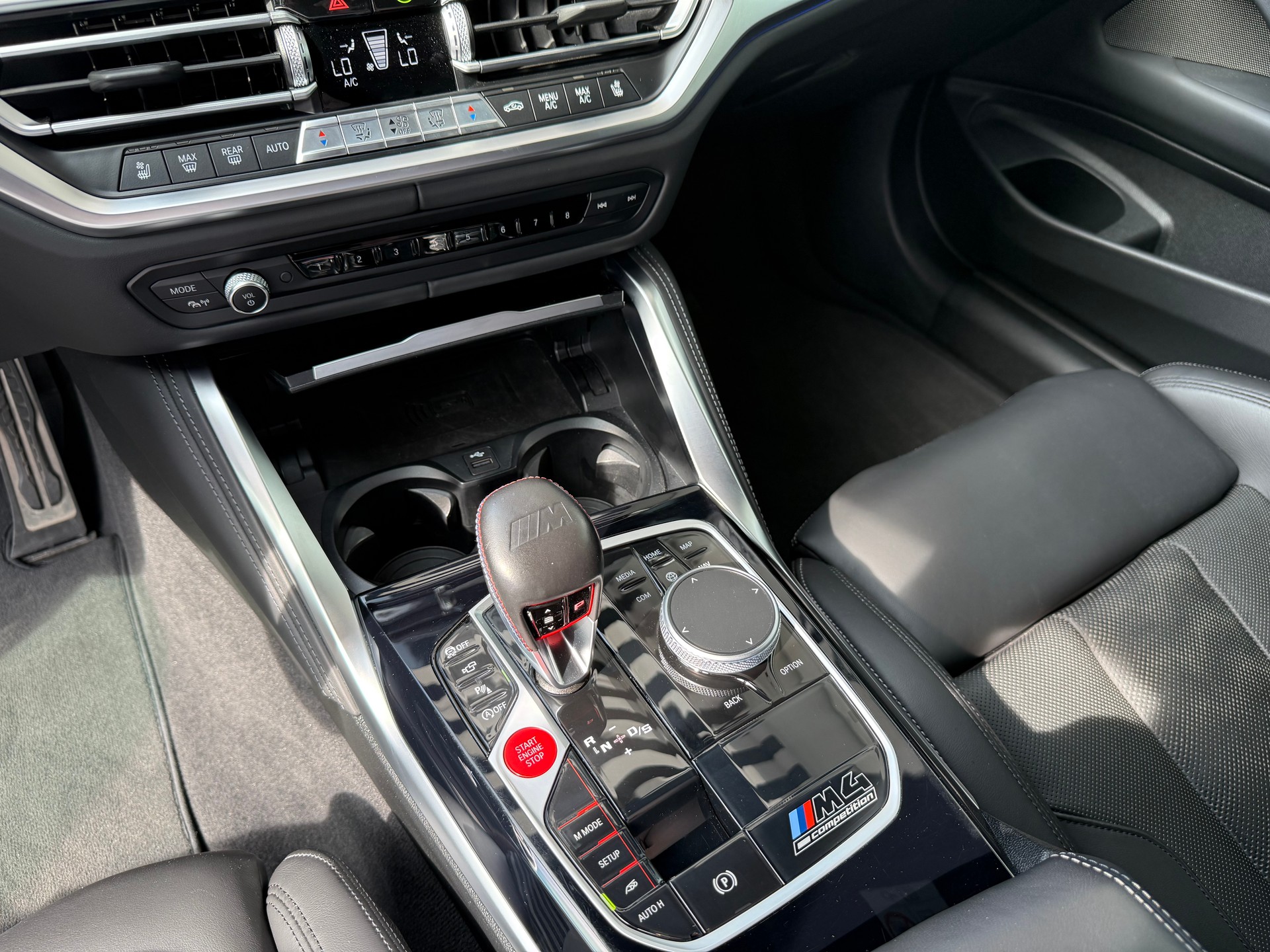 BMW M4 Coupé Competition-image-13