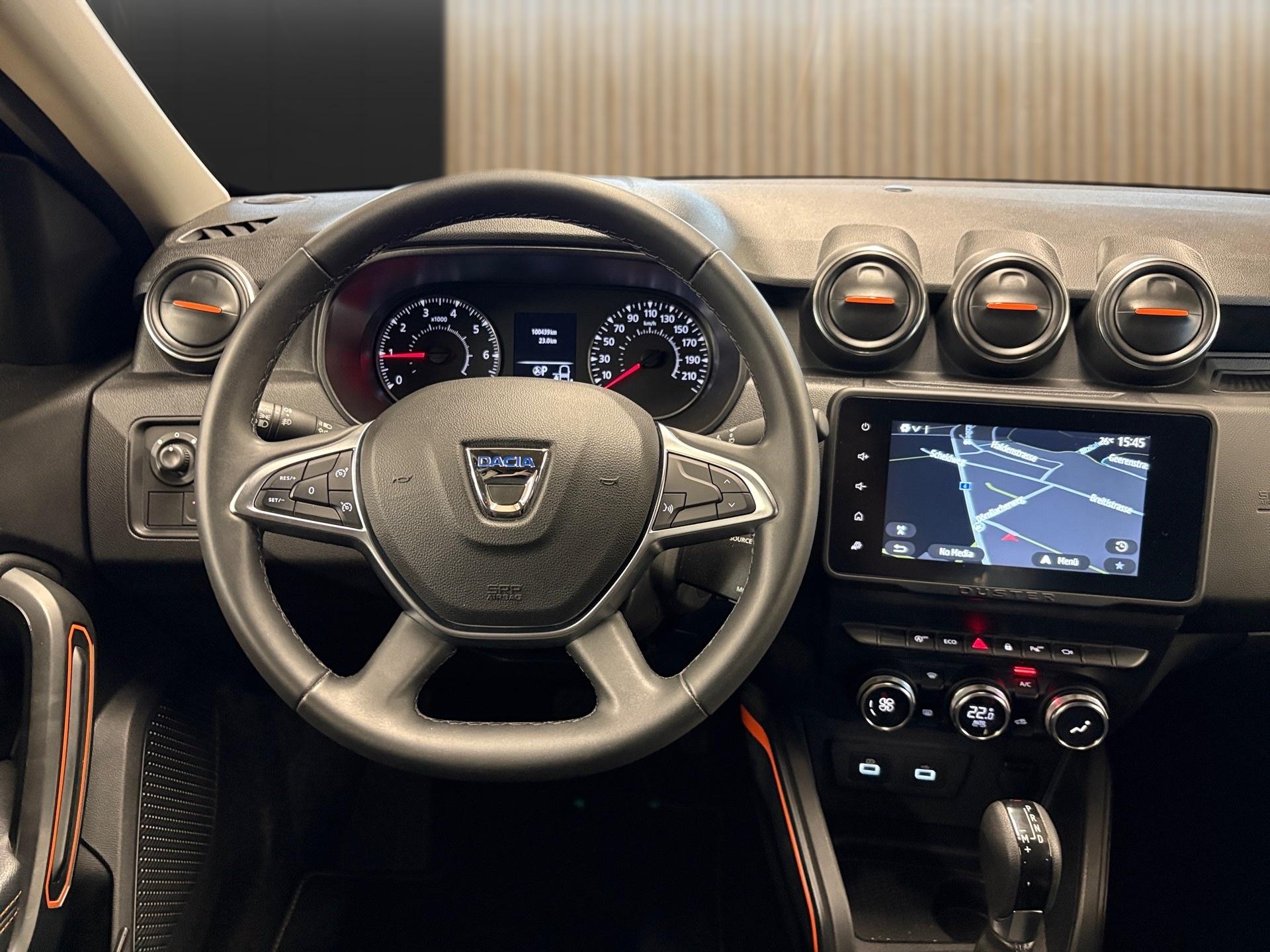DACIA Duster TCe 150 Extreme EDC 4x2-image-11