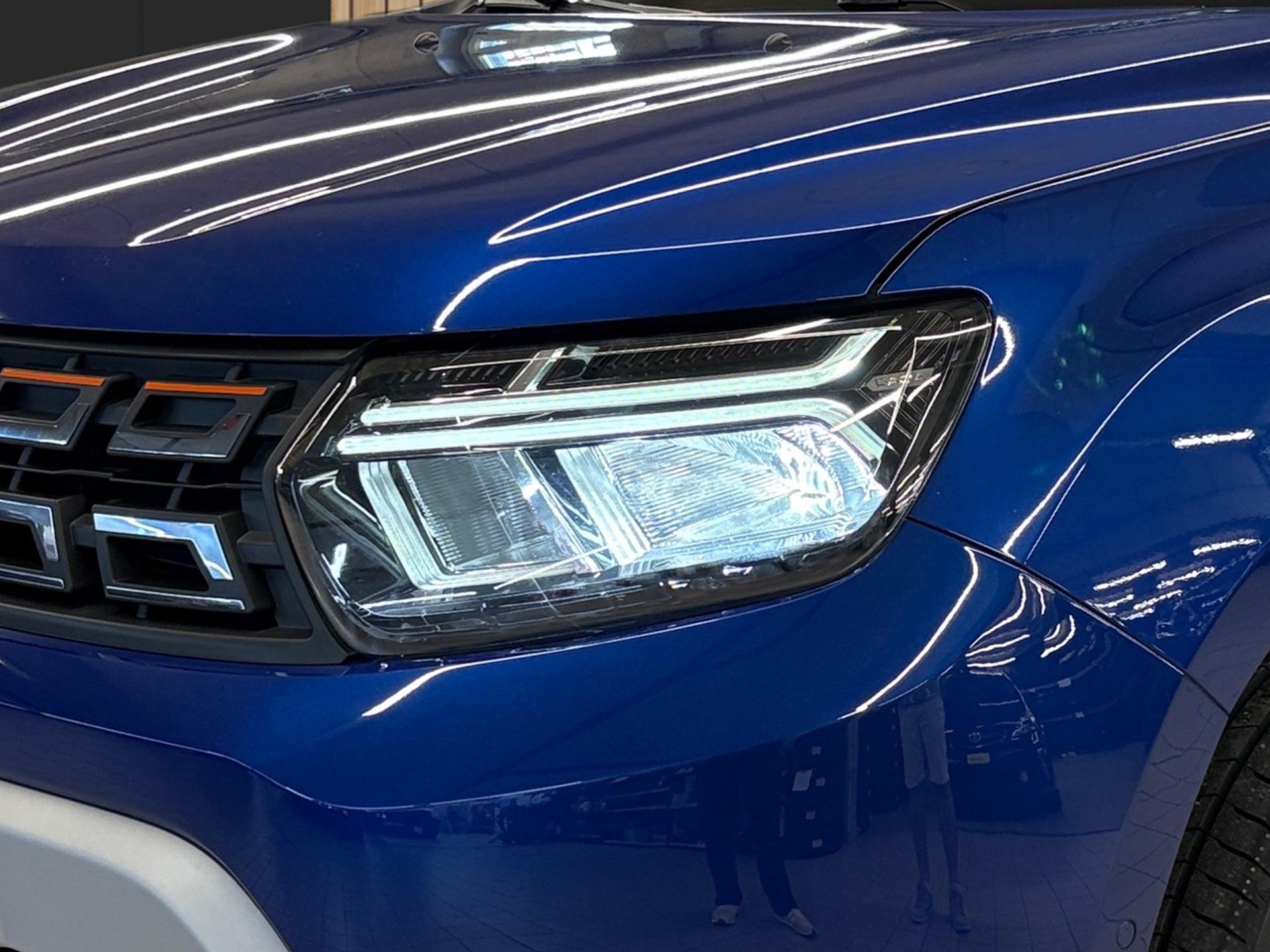DACIA Duster TCe 150 Extreme EDC 4x2-image-8
