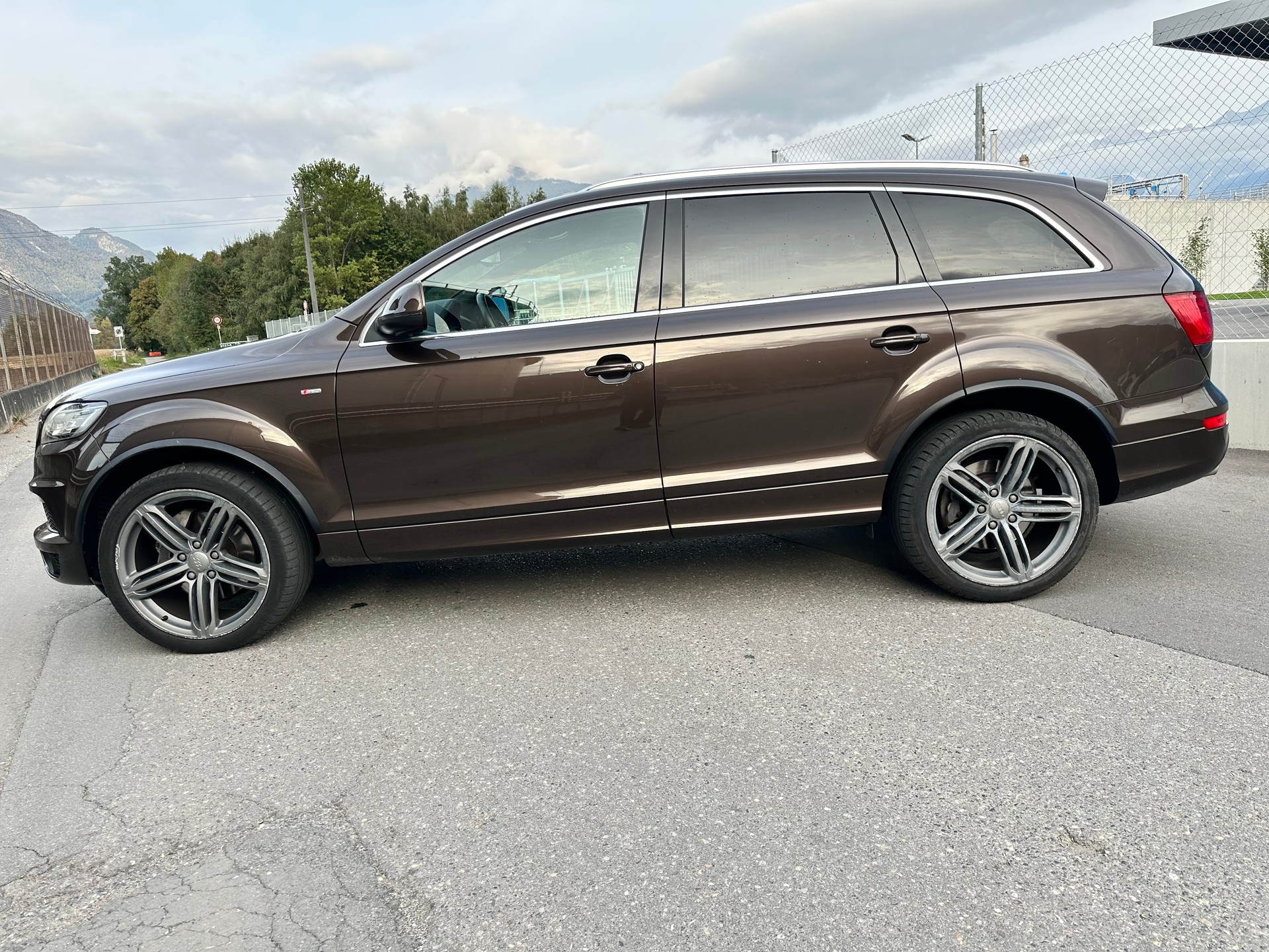AUDI Q7 4.2 TDI quattro tiptronic-image-7