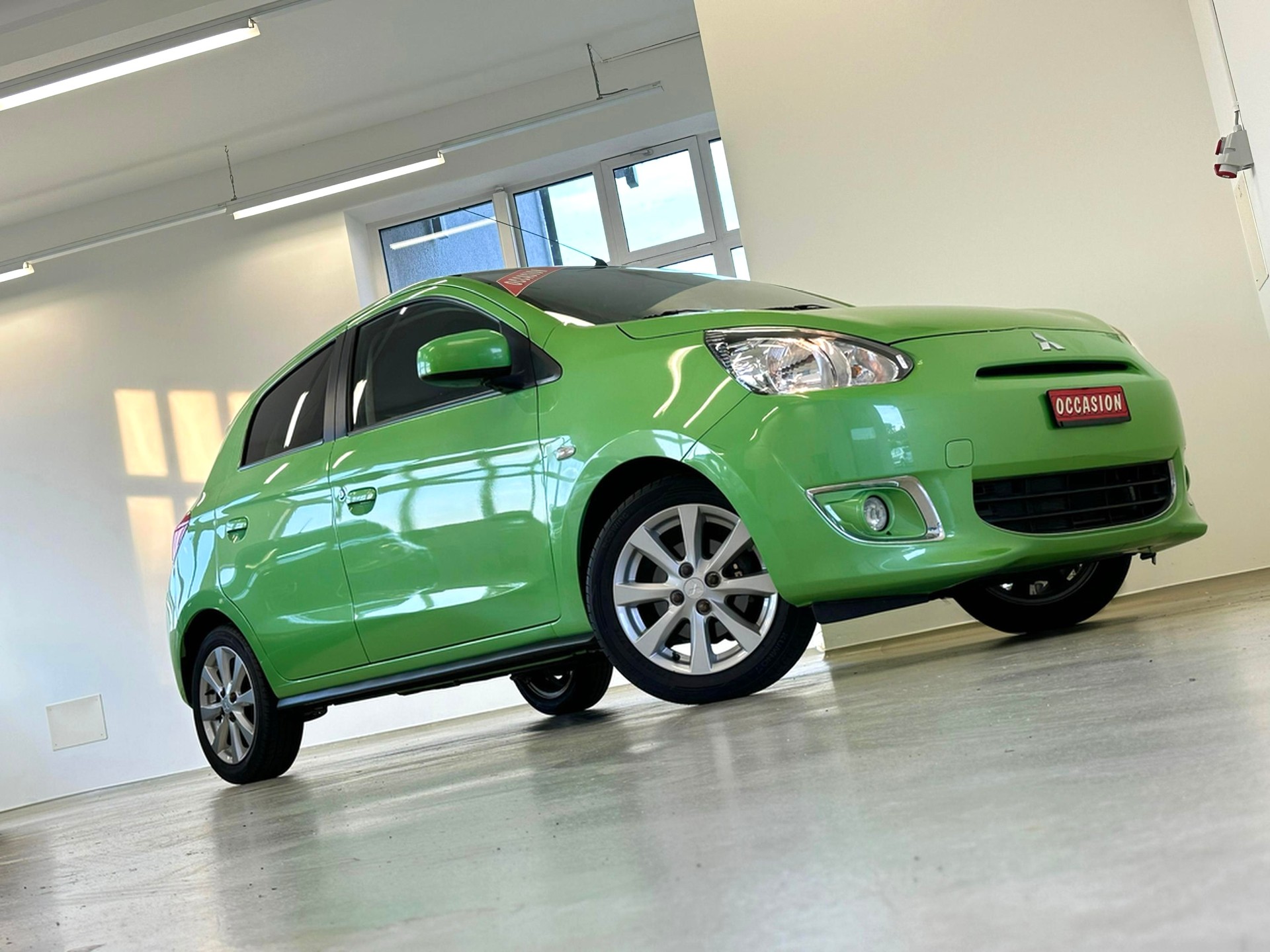 MITSUBISHI Space Star 1.2 Intense-image-4