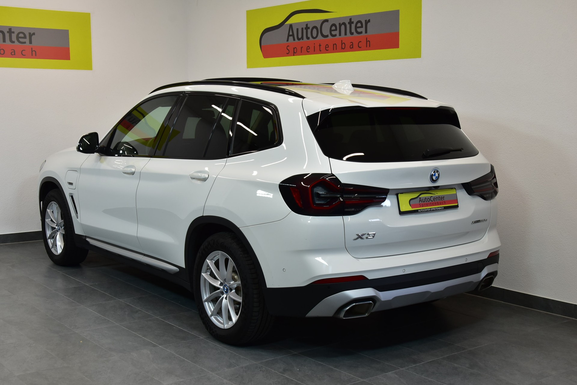 BMW X3 xDrive 30e-image-14