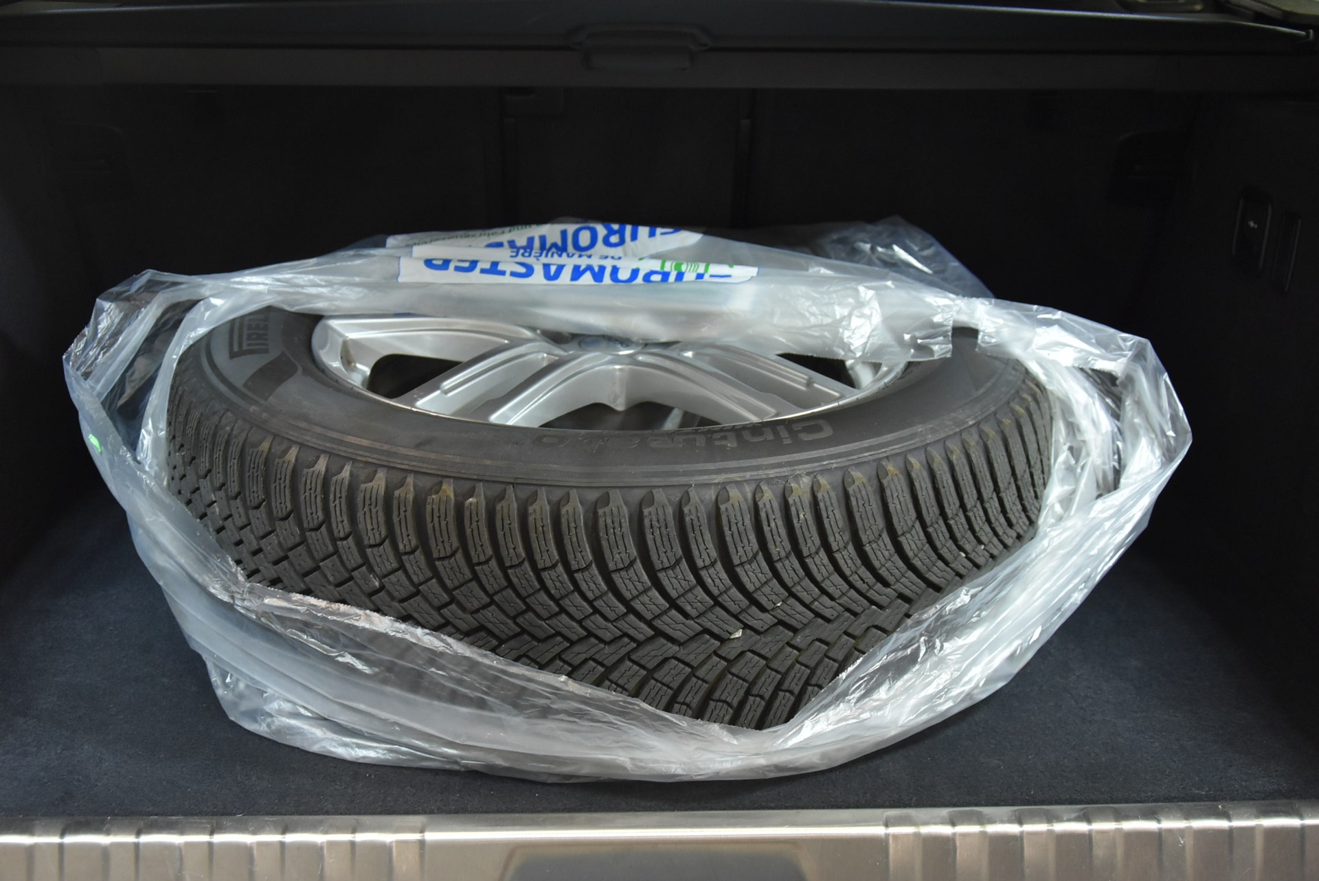 BMW X3 xDrive 30e-image-12
