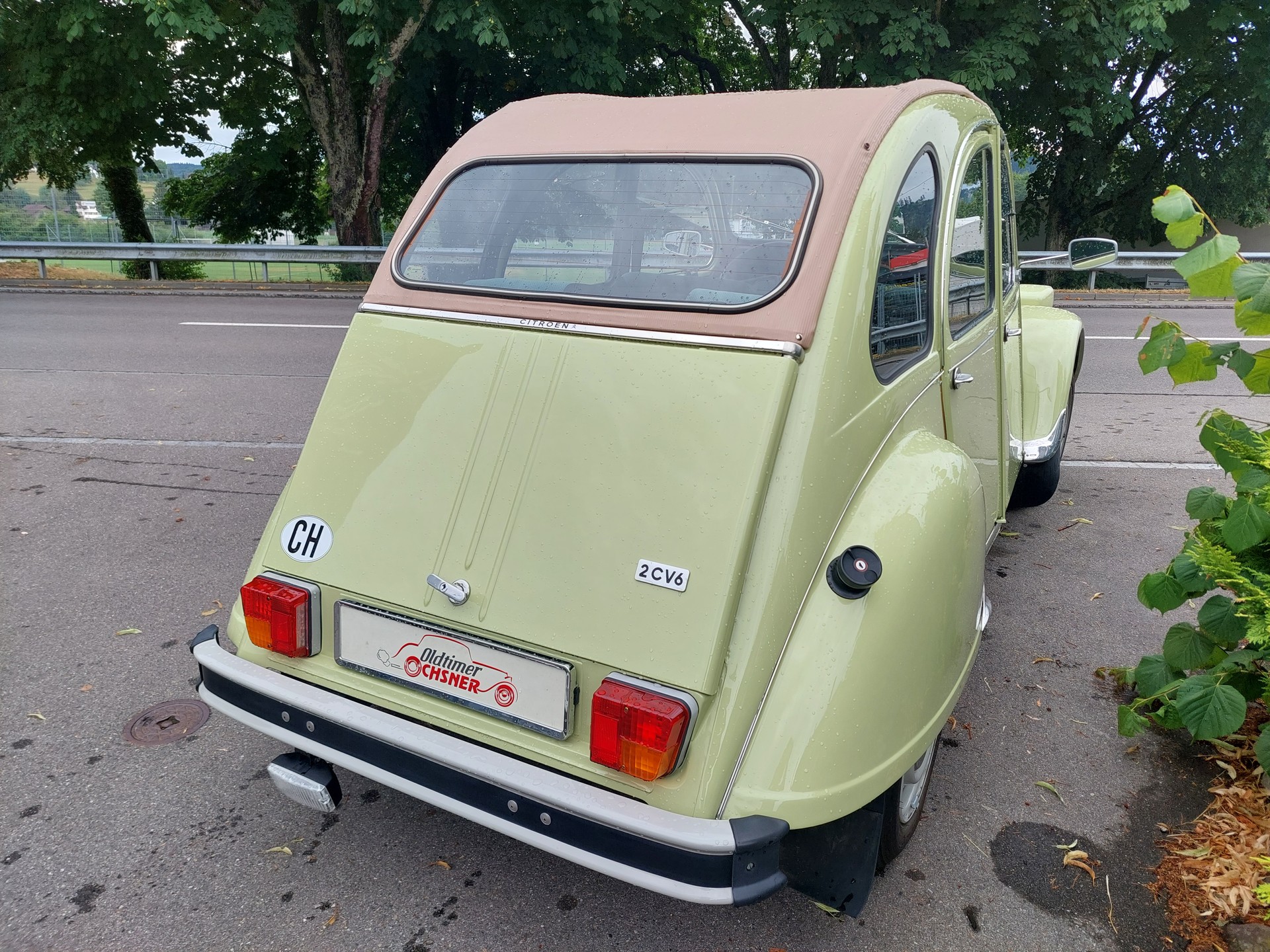 CITROEN 2CV6 Spécial (Club)-image-5