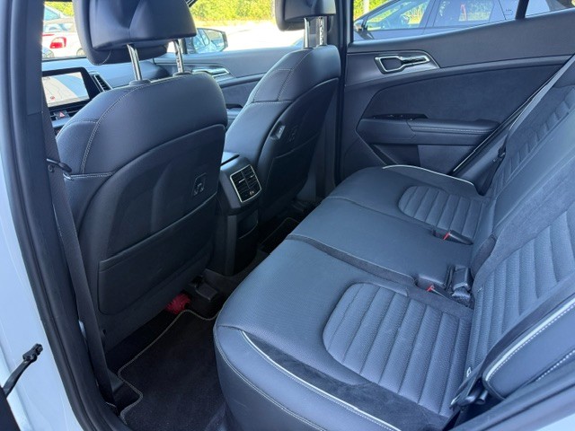 KIA Sportage 1.6 T-GDi Hybrid GT-Line-image-6