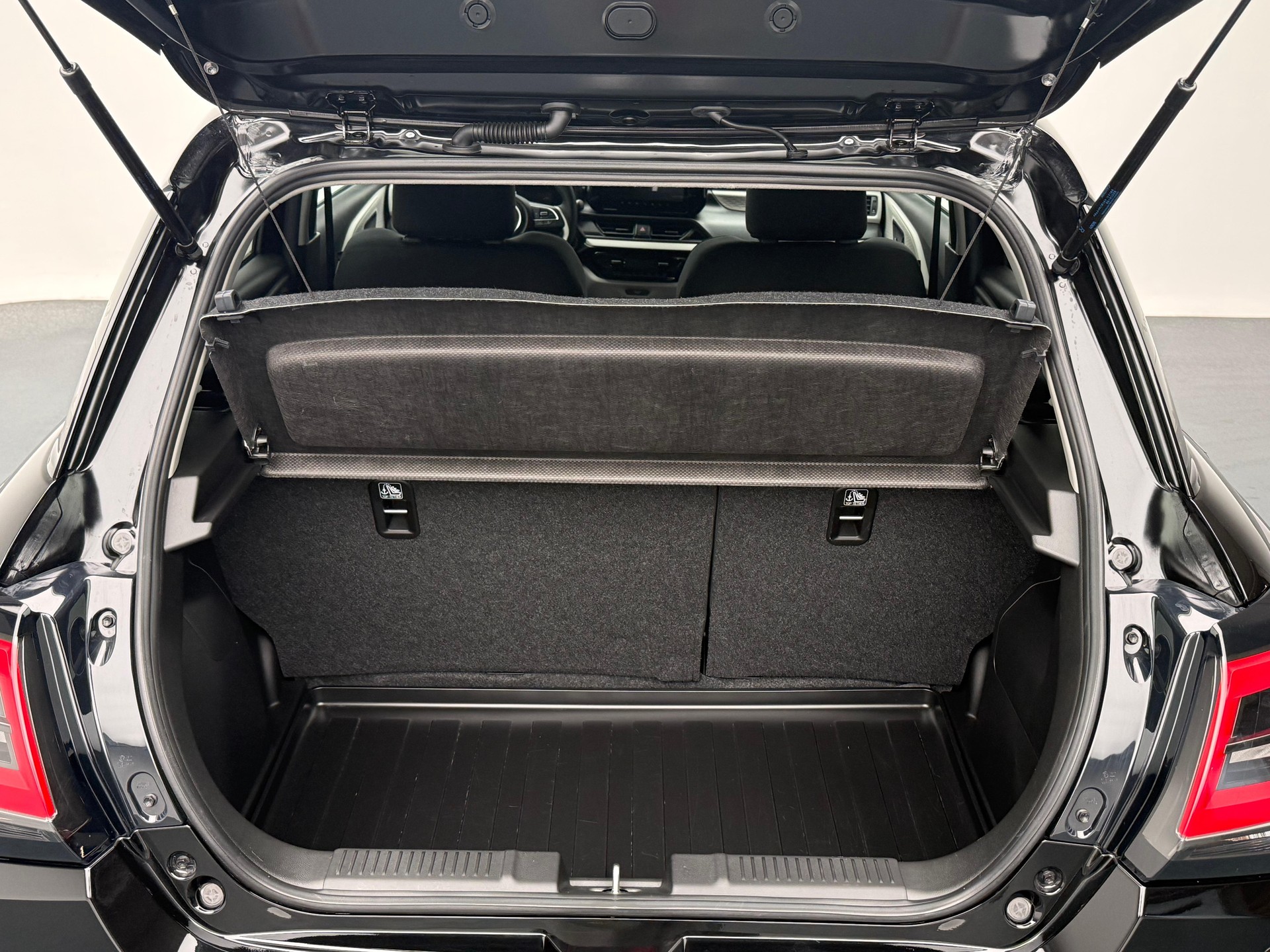 SUZUKI Swift 1.2 Tradizio Hybrid-image-10