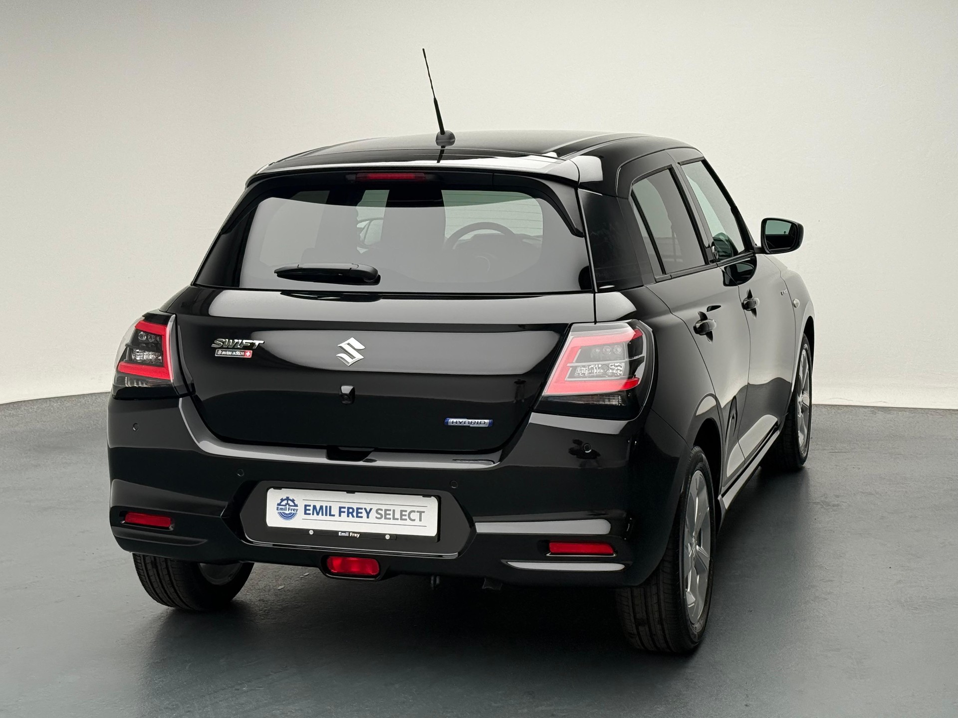 SUZUKI Swift 1.2 Tradizio Hybrid-image-3