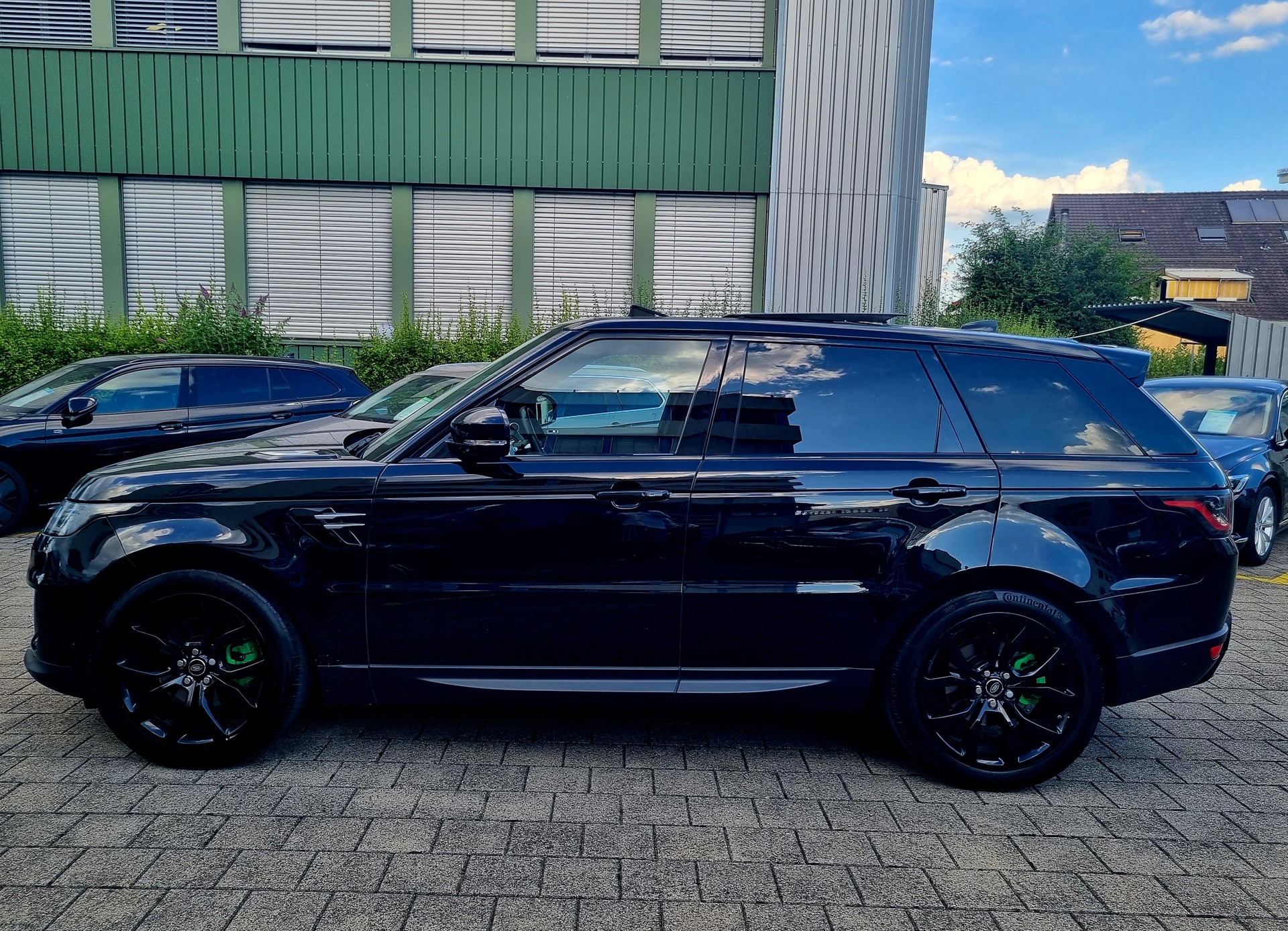 LAND ROVER Range Rover Sport 3.0 SDV6 HSE Dynamic Automatic-image-3