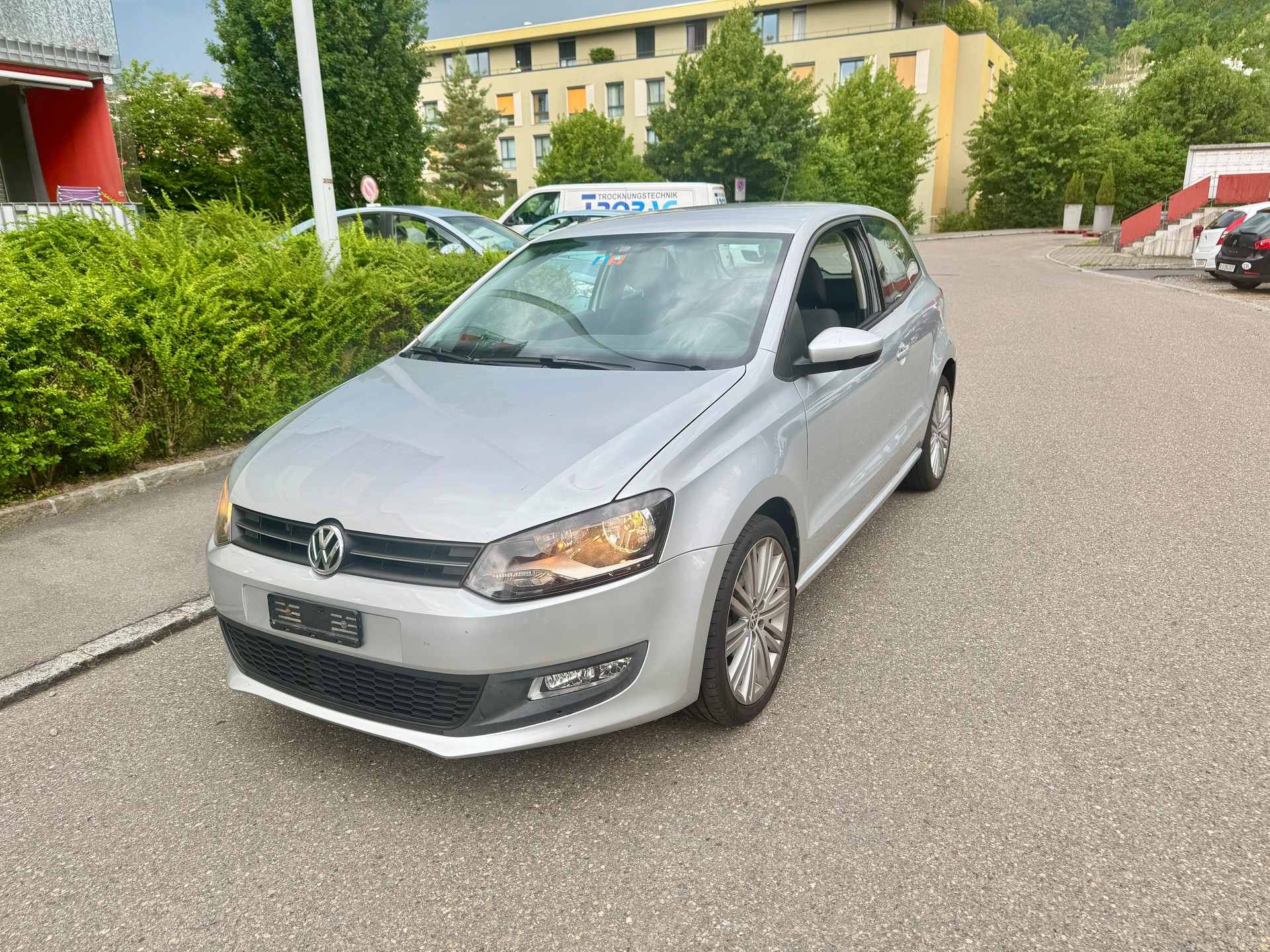 VW 1.2 TSI 105 Trendline-image-0