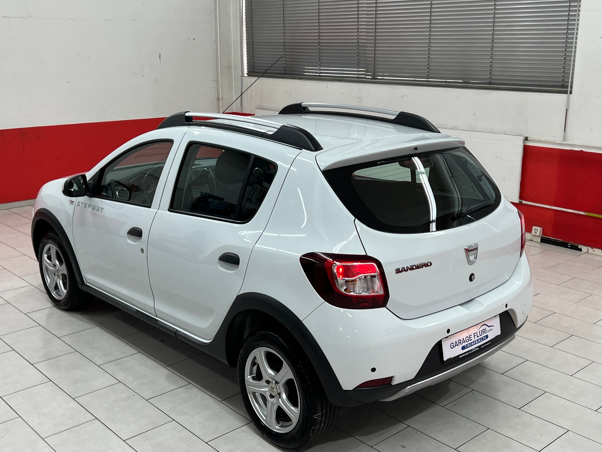 DACIA Sandero Tce 90 Stepway Lauréate-image-6