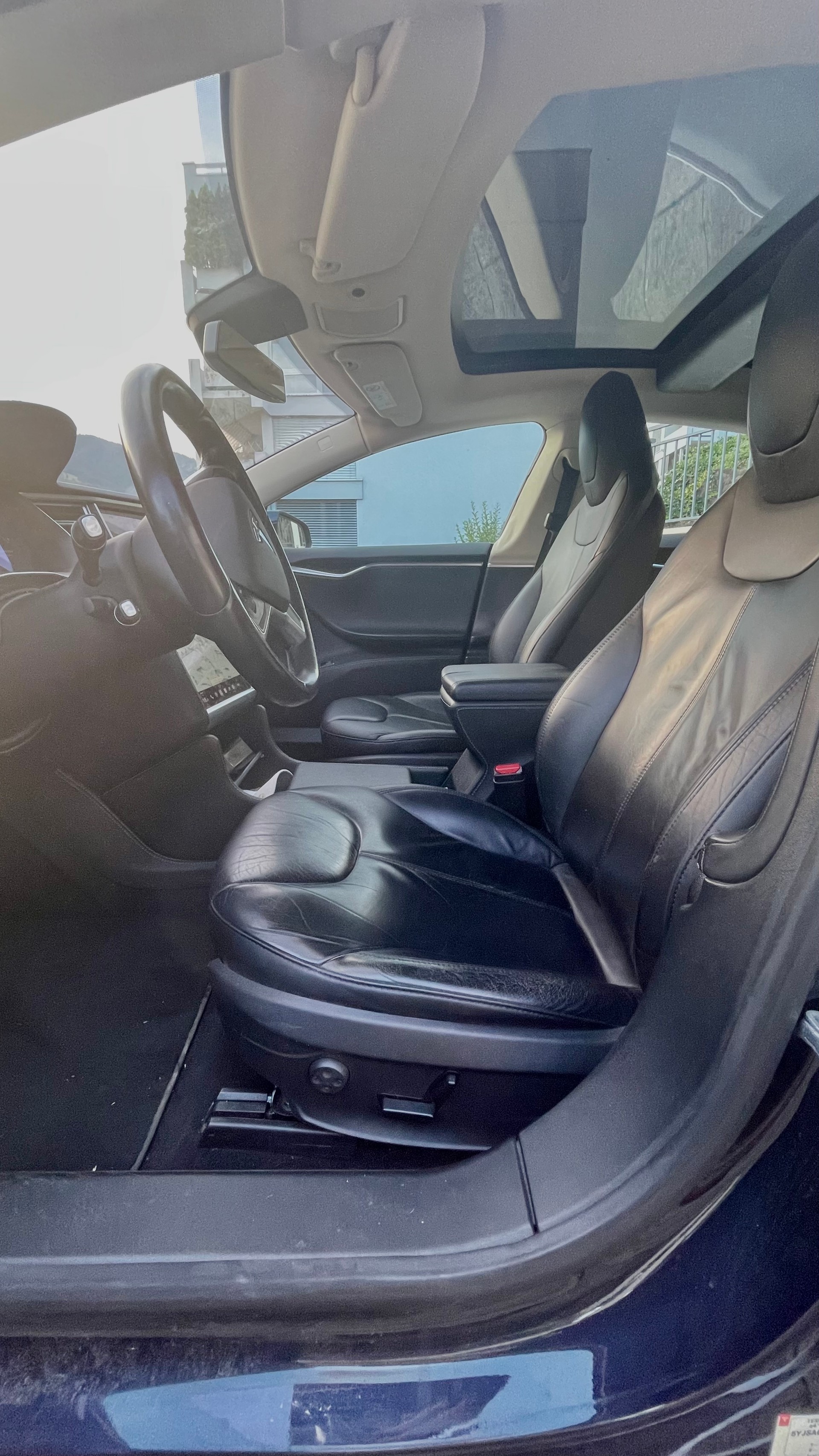 TESLA 85-image-2