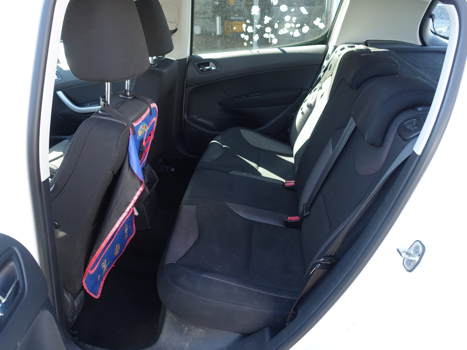 PEUGEOT 308 1.6 16V VTI Sport-image-10