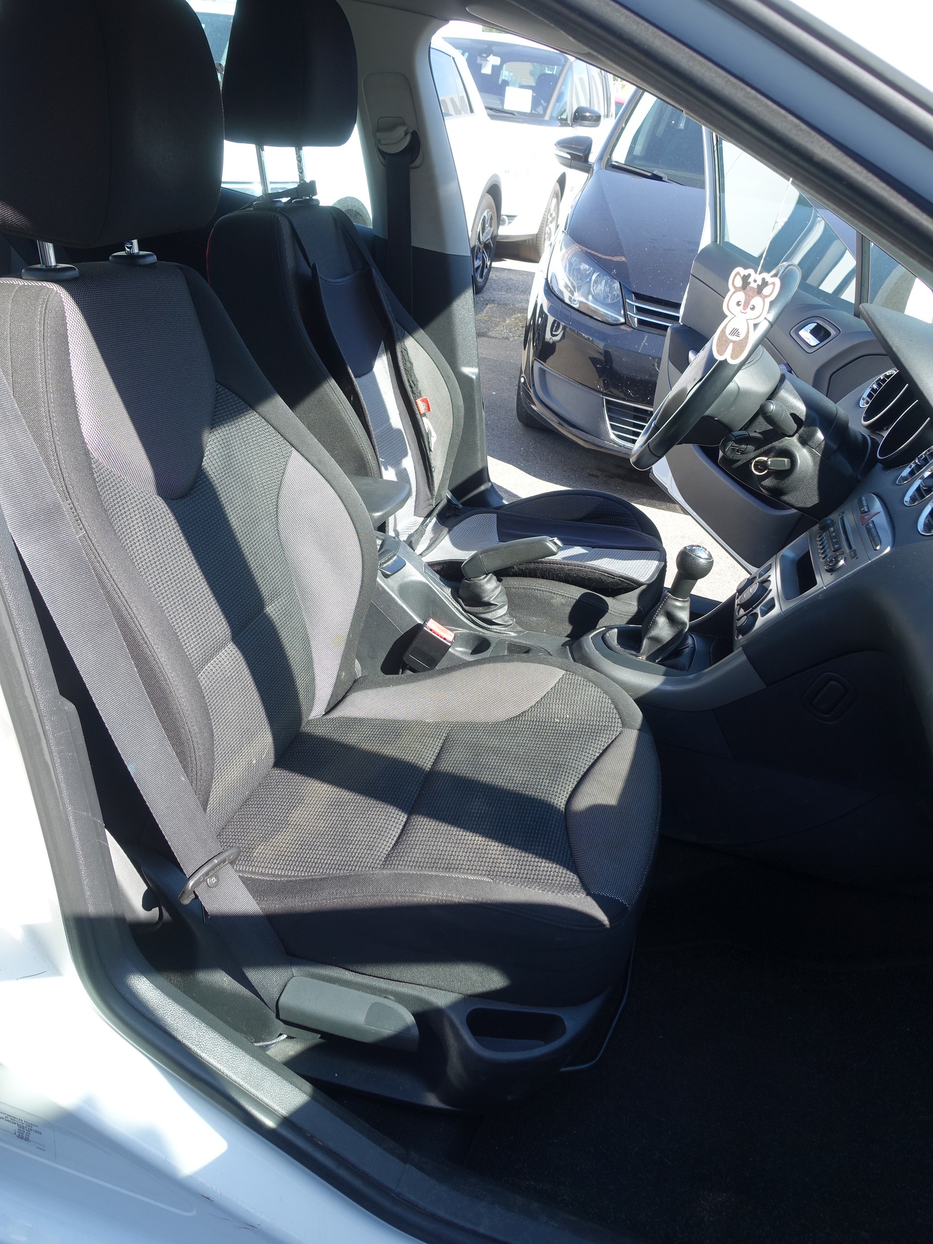 PEUGEOT 308 1.6 16V VTI Sport-image-7