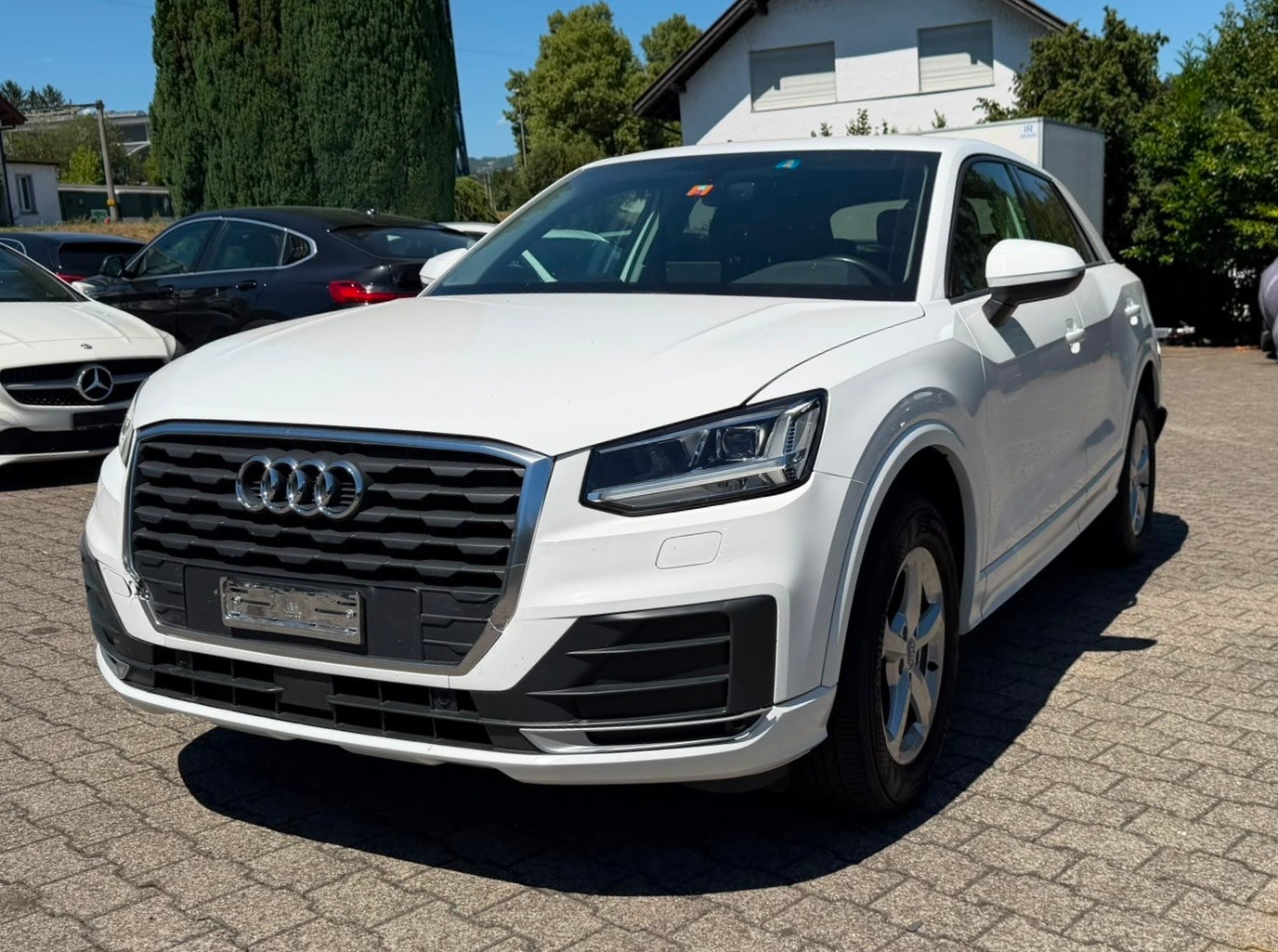 AUDI Q2 1.6 TDI Edition # 1 S-tronic-image-0