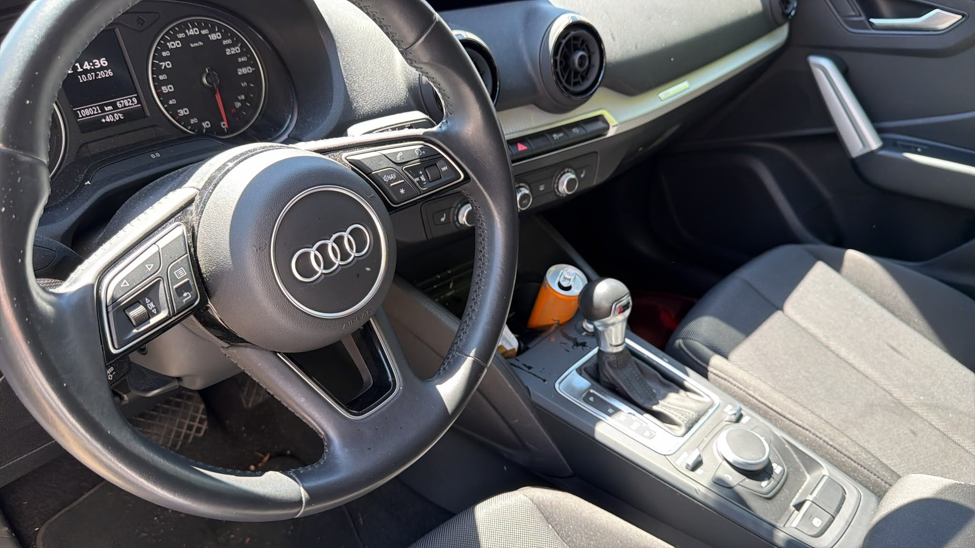 AUDI Q2 1.6 TDI Edition # 1 S-tronic-image-8