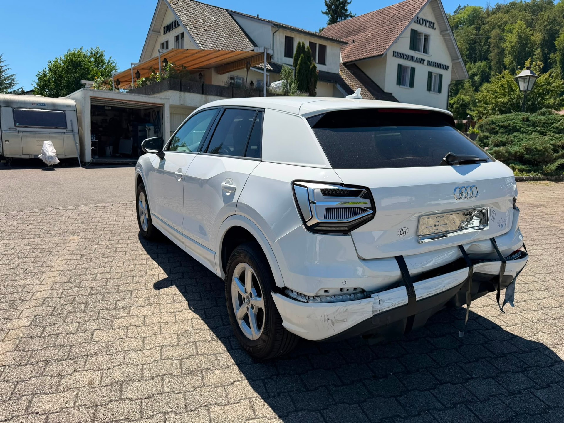 AUDI Q2 1.6 TDI Edition # 1 S-tronic-image-2