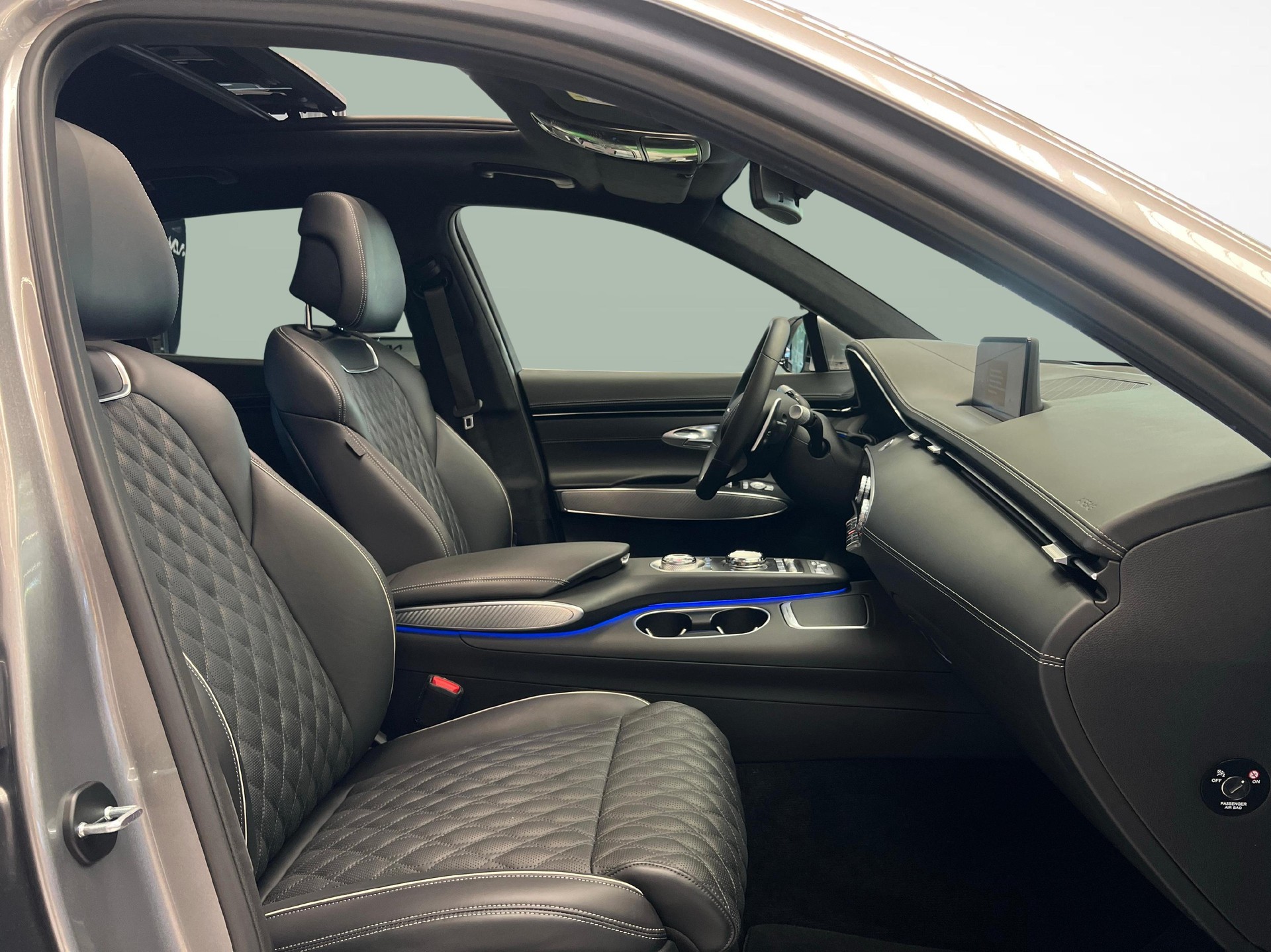 GENESIS GV70 2.5T Sport-image-9