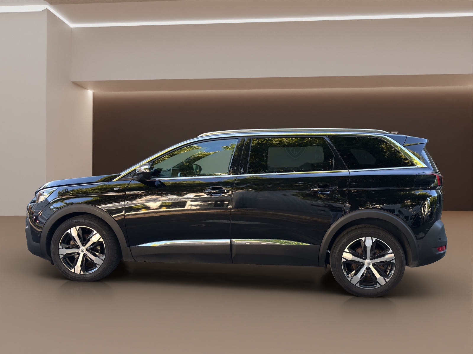 PEUGEOT 5008 2.0 BlueHDi GT EAT-image-5
