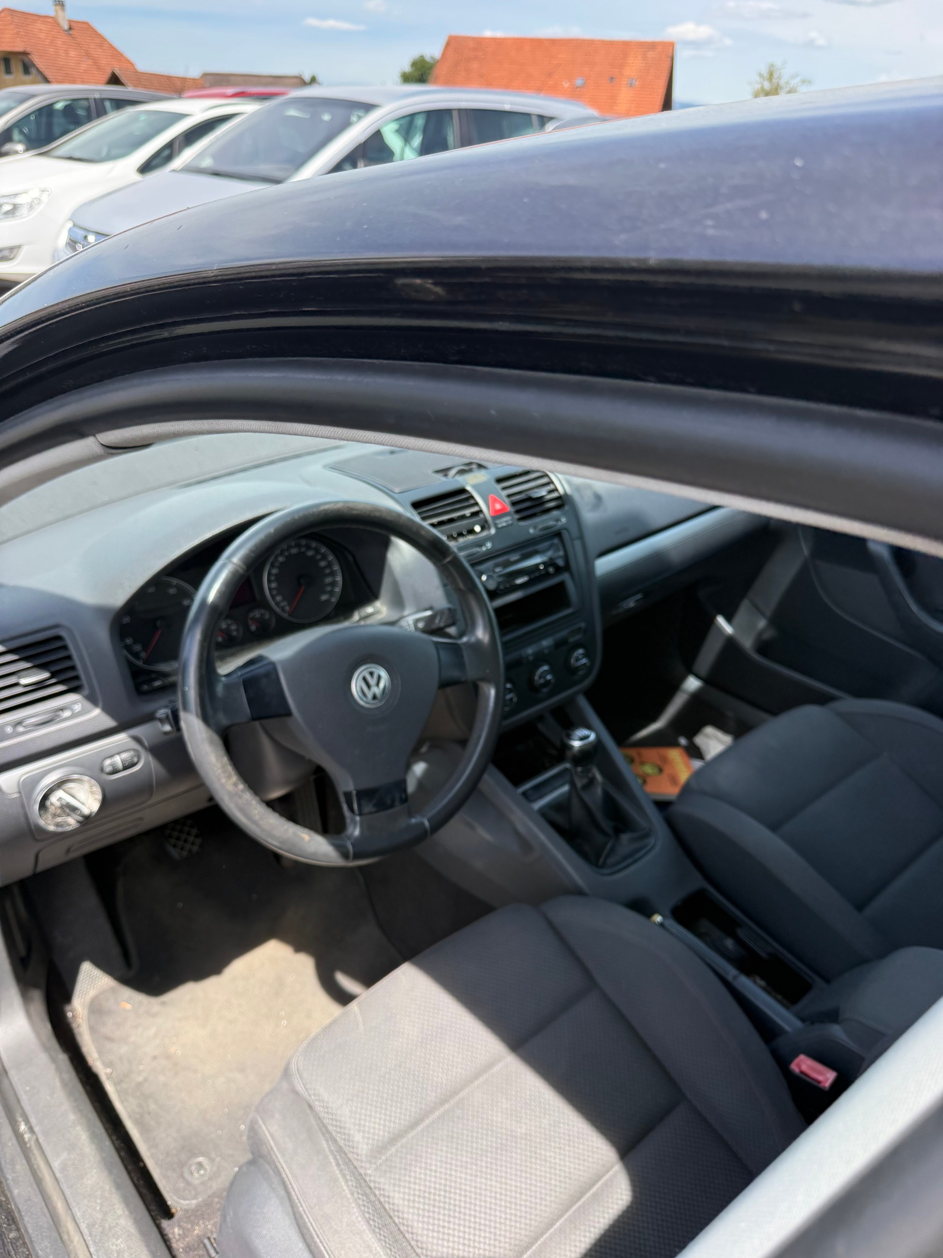 VW Golf 2.0 FSI Comfortline-image-5