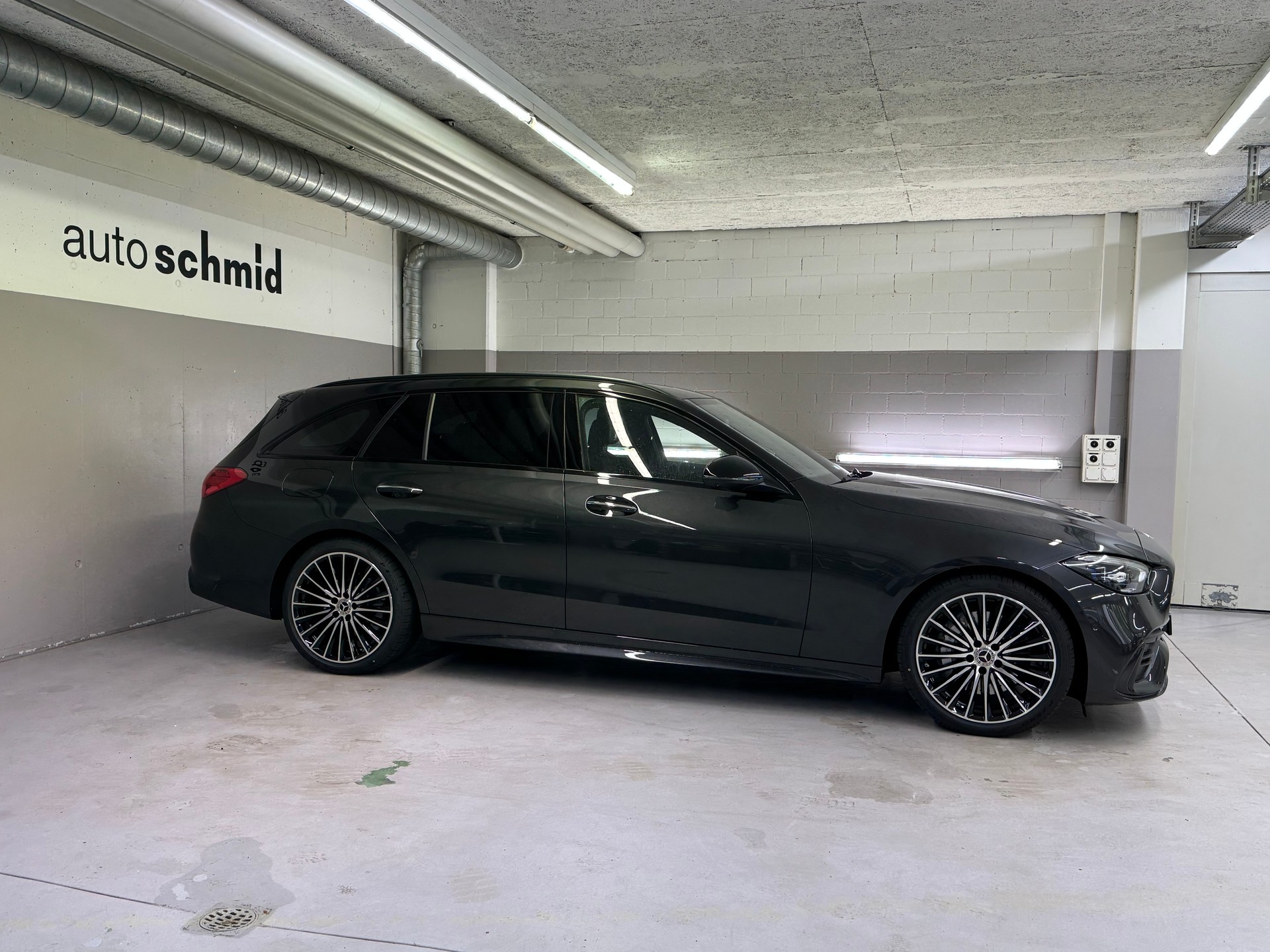 MERCEDES-BENZ C 220 d T 4 Matic Swiss Star-image-2