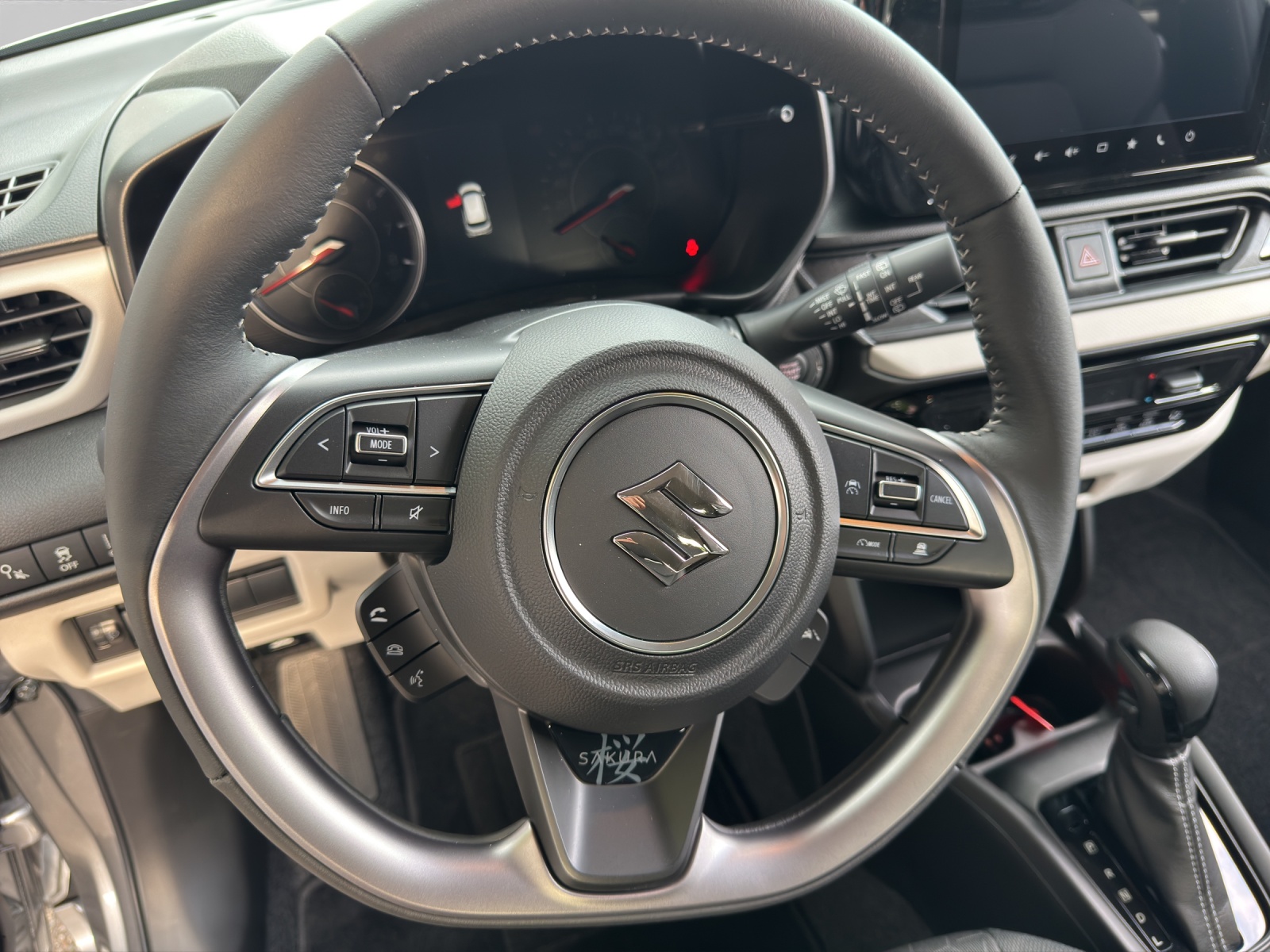 SUZUKI Swift 1.2 Sakura Hybrid-image-10