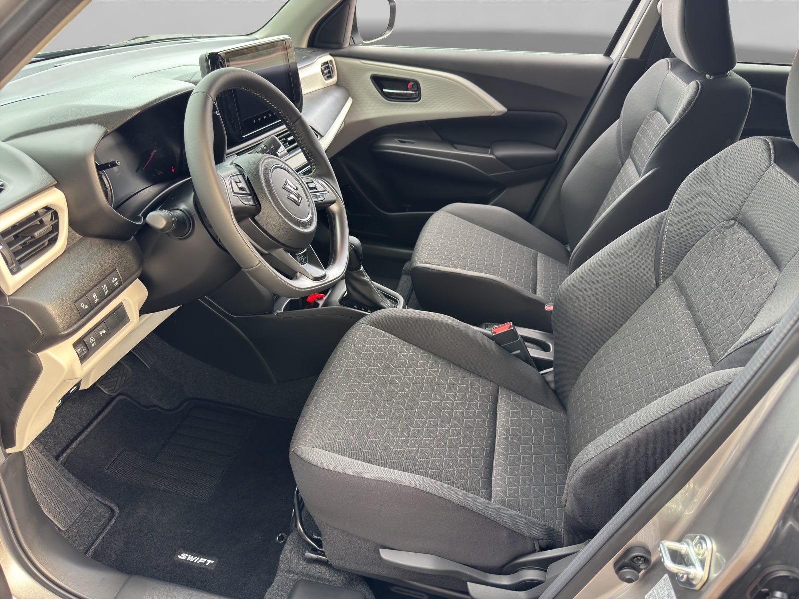 SUZUKI Swift 1.2 Sakura Hybrid-image-9
