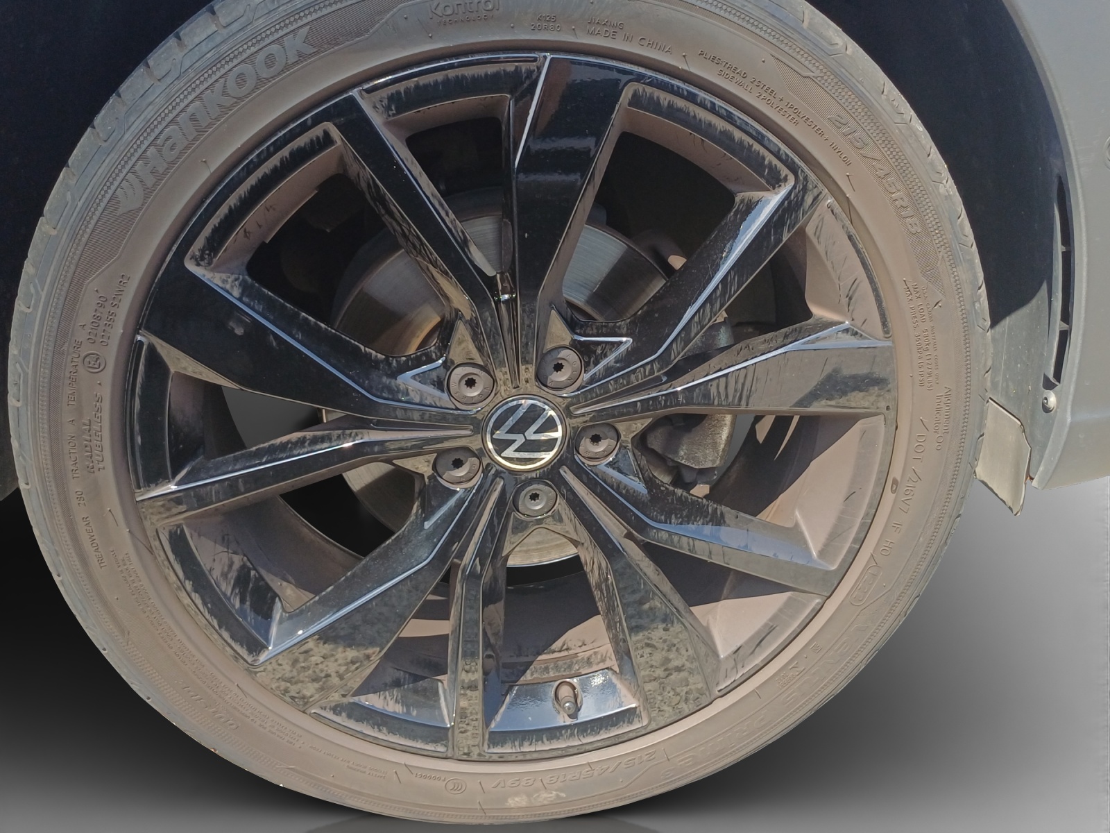 VW Taigo 1.5 TSI R-Line DSG-image-13