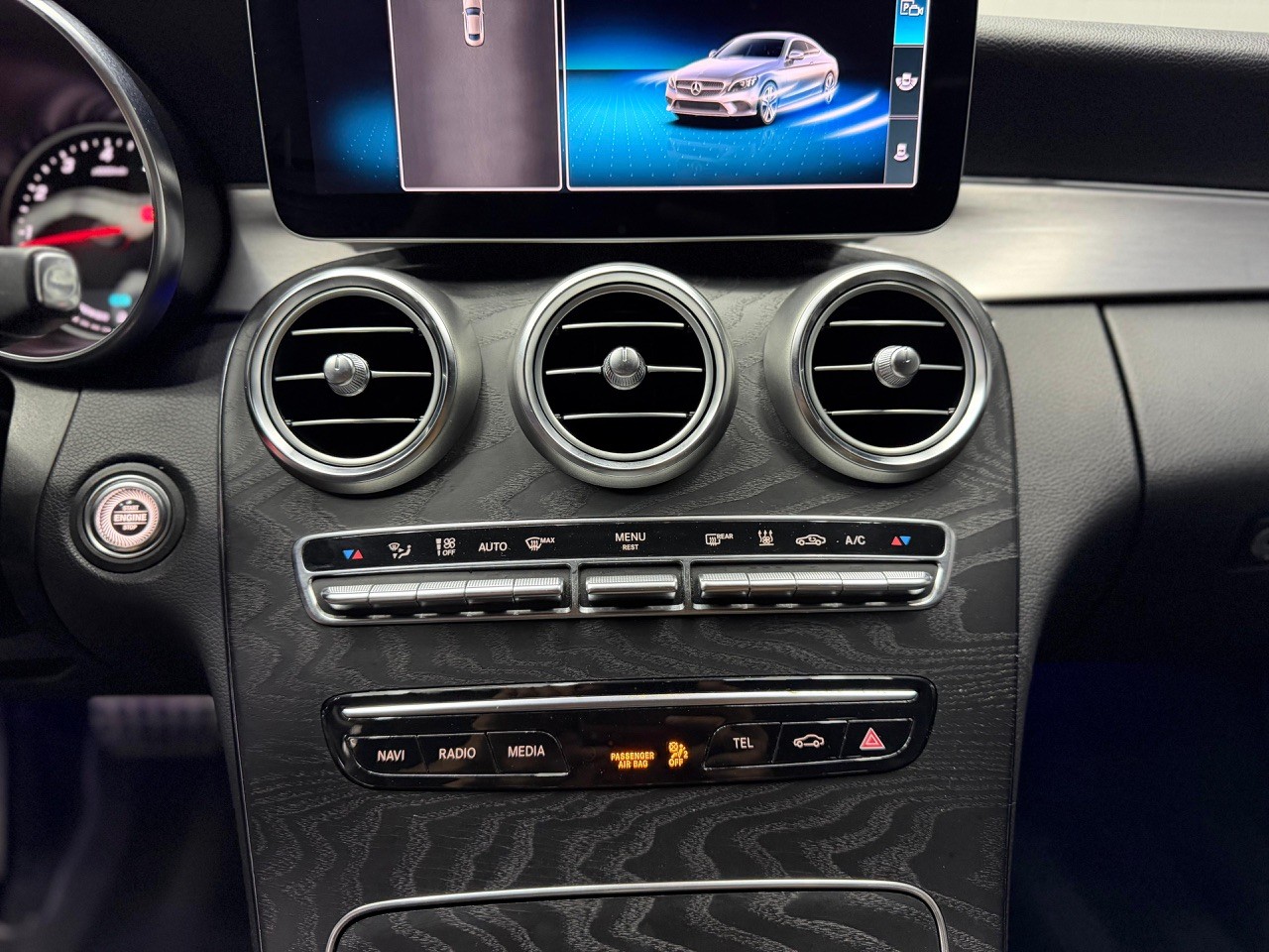 MERCEDES-BENZ C 300 Coupé 4Matic AMG Line 9G-tronic-image-16