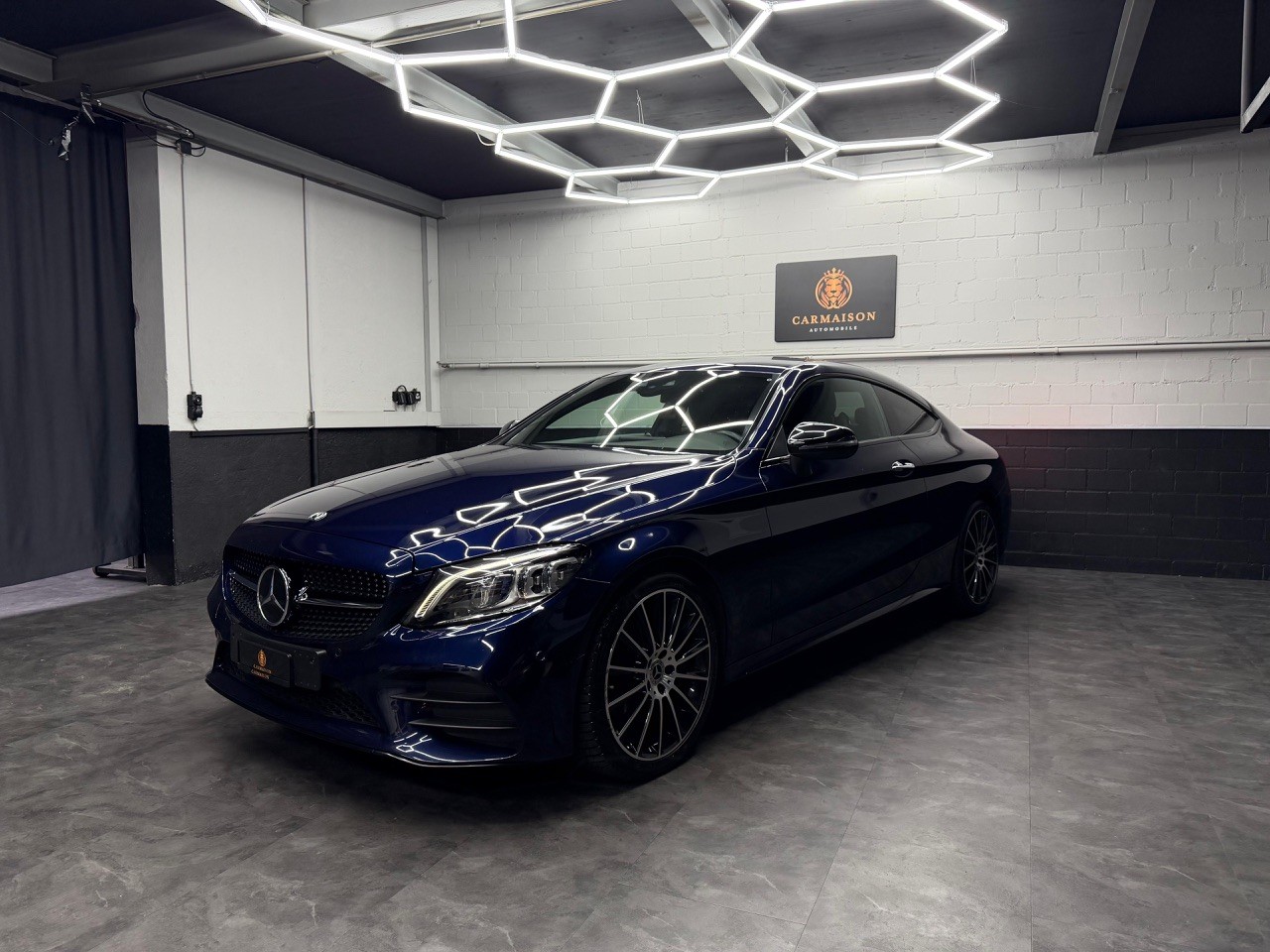 MERCEDES-BENZ C 300 Coupé 4Matic AMG Line 9G-tronic-showroom-element-2