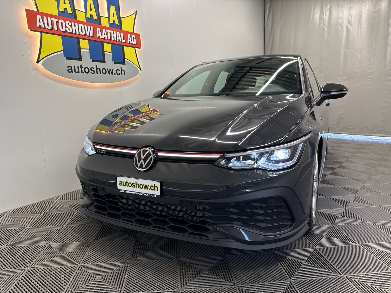 VW Golf 2.0 TSI GTI Clubsport DSG-image-15