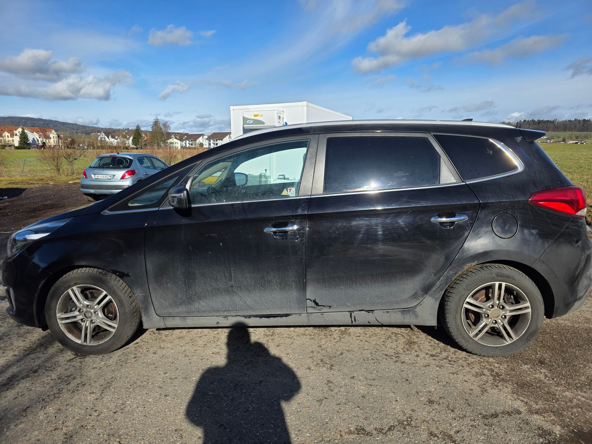 KIA Carens 1.7 CRDi Style DCT-image-6