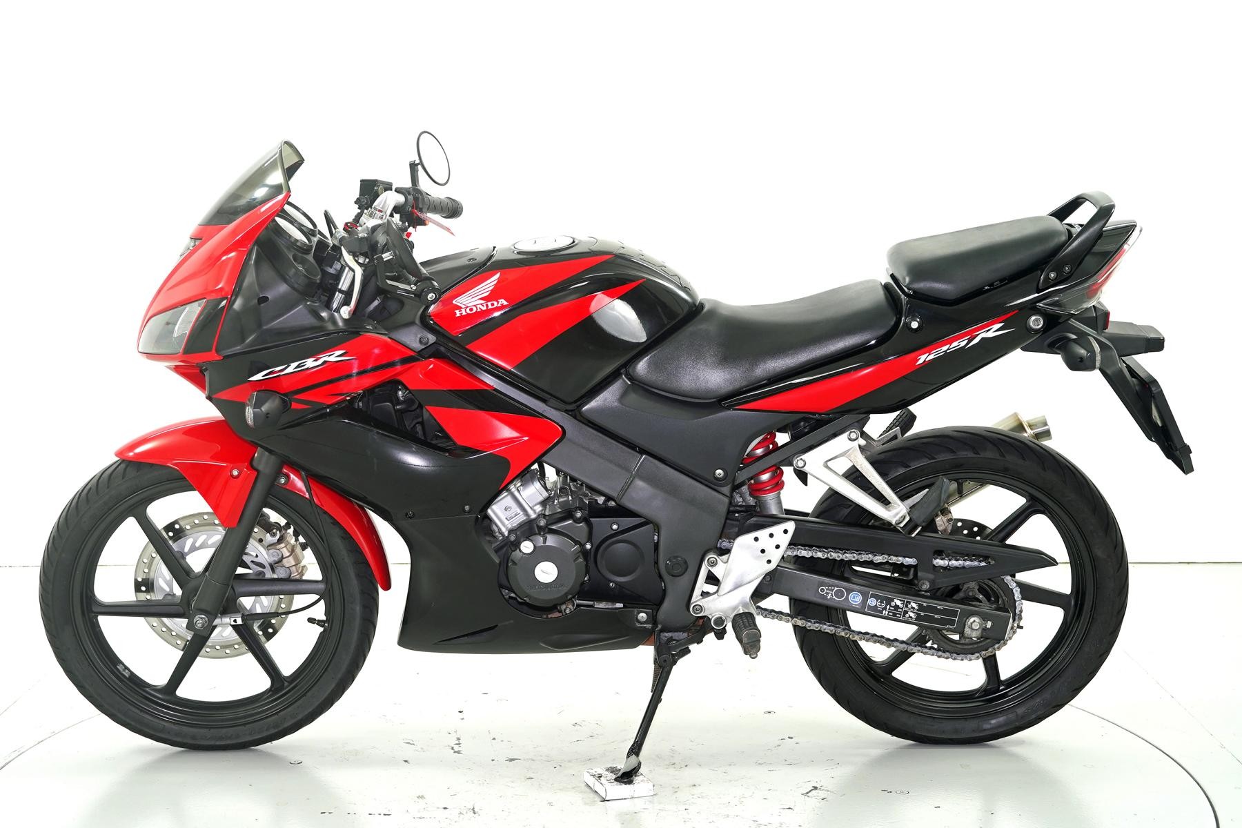 HONDA CBR 125 R-image-4