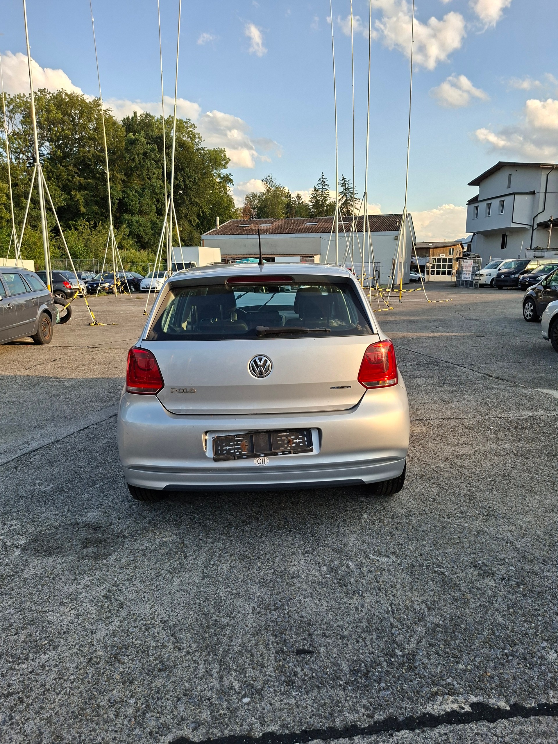 VW Polo 1.2 TDI BlueMotion Trendline-image-1