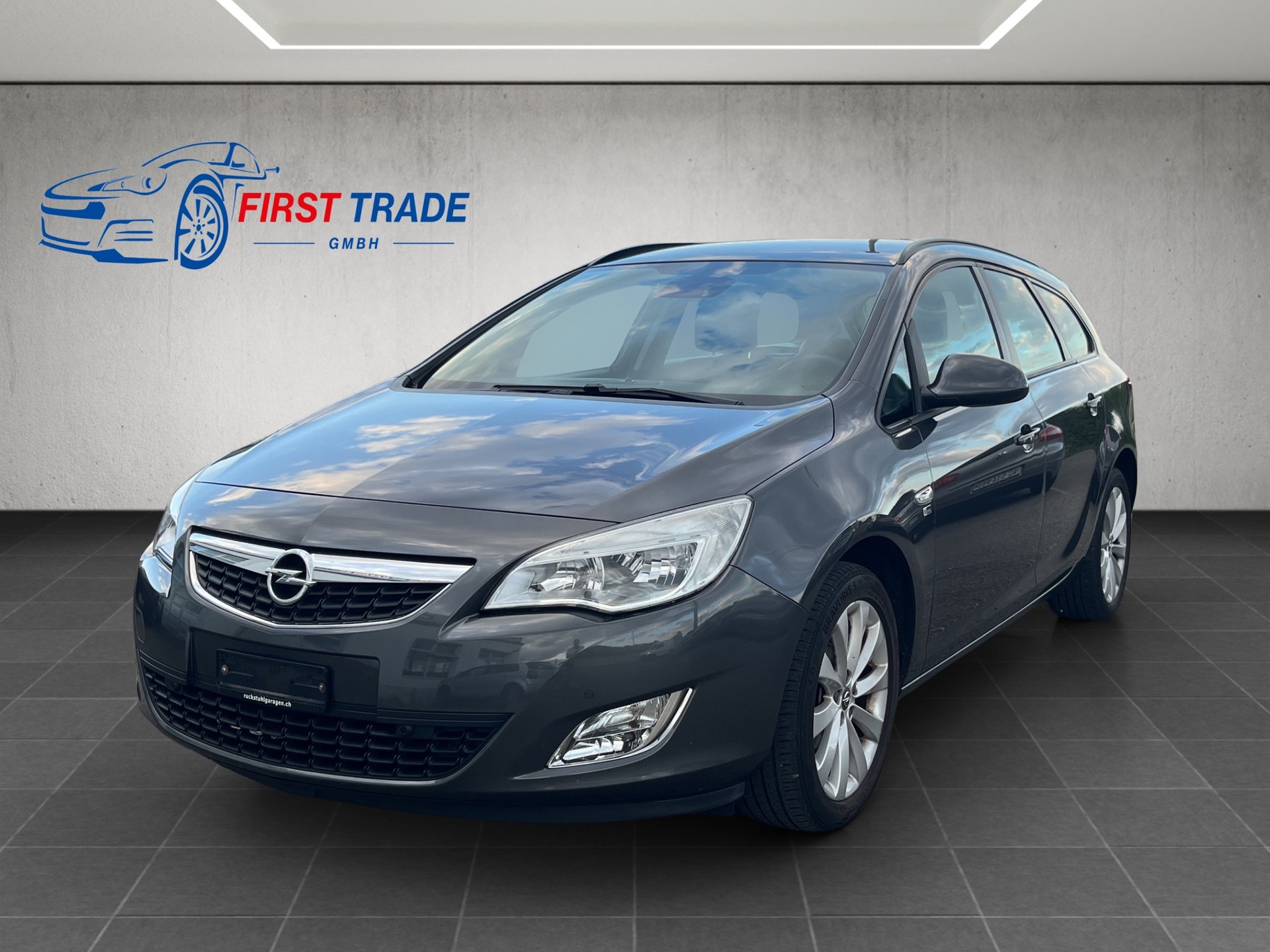 OPEL Astra ST 1.4i 16V Turbo Anniversary Ed.-image-0
