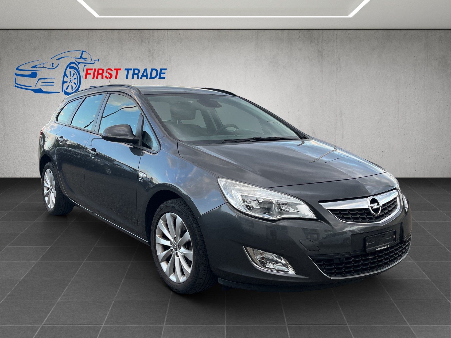 OPEL Astra ST 1.4i 16V Turbo Anniversary Ed.-image-2