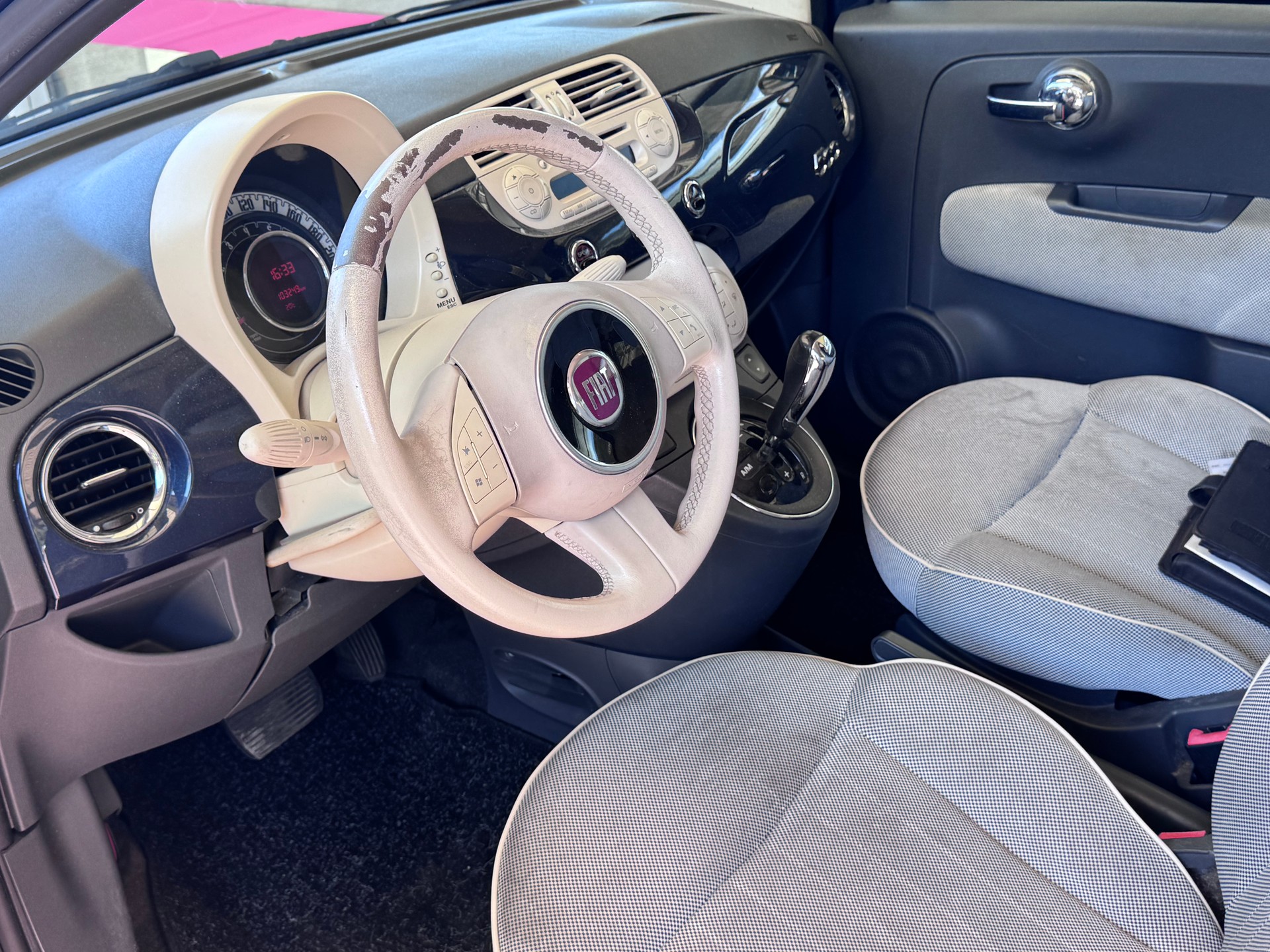 FIAT 500 1.4 16V Lounge Dualogic-image-19