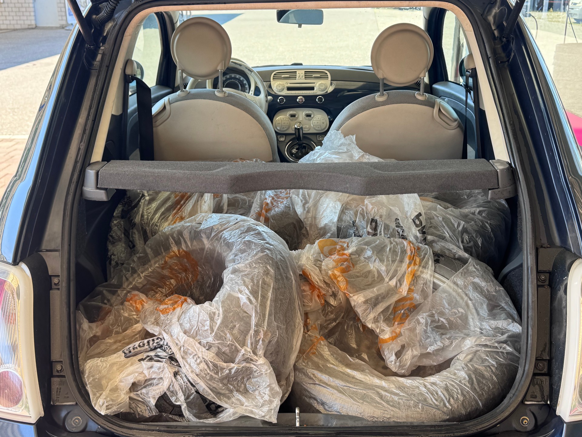 FIAT 500 1.4 16V Lounge Dualogic-image-9