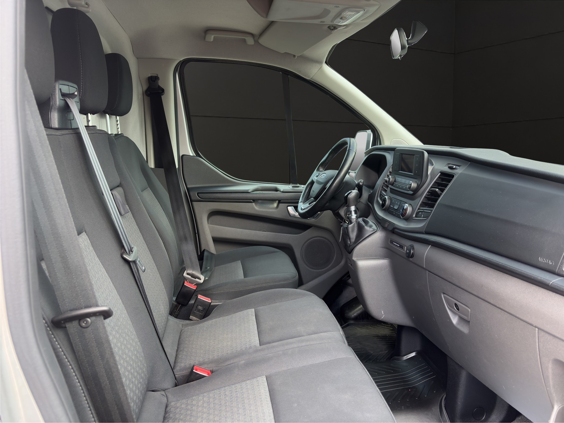 FORD Transit Custom Van 320 L1H1 Trend-image-13