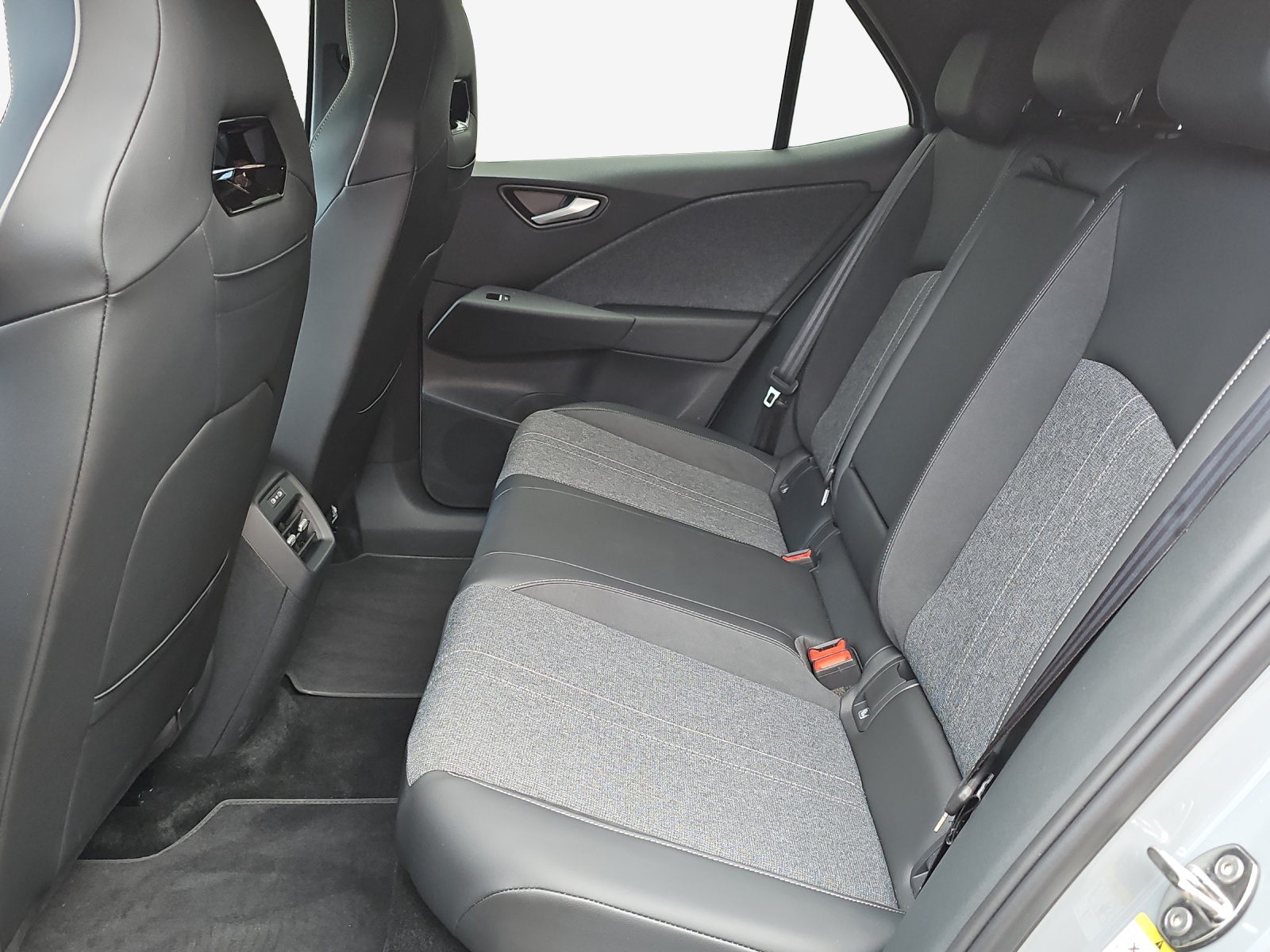 VW ID.3 Neo 58 kWh 190 PS Style-image-11