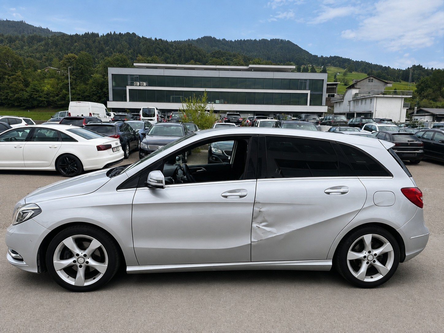 MERCEDES-BENZ B 200 CDI 7G-DCT-image-1