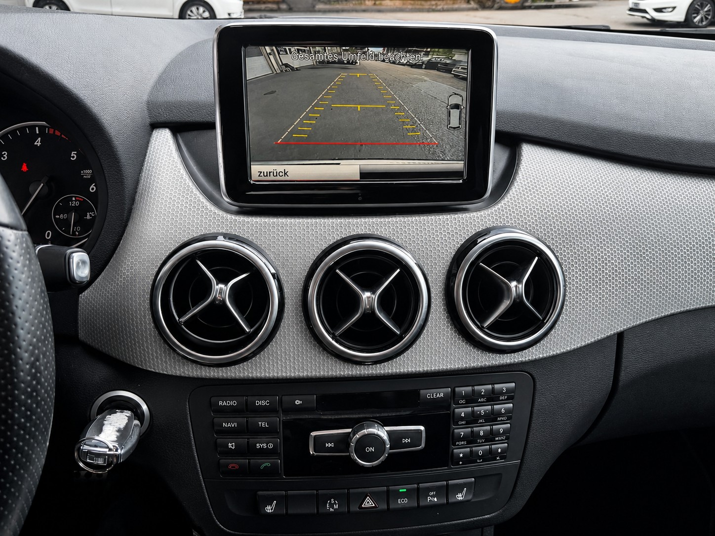 MERCEDES-BENZ B 200 CDI 7G-DCT-image-12